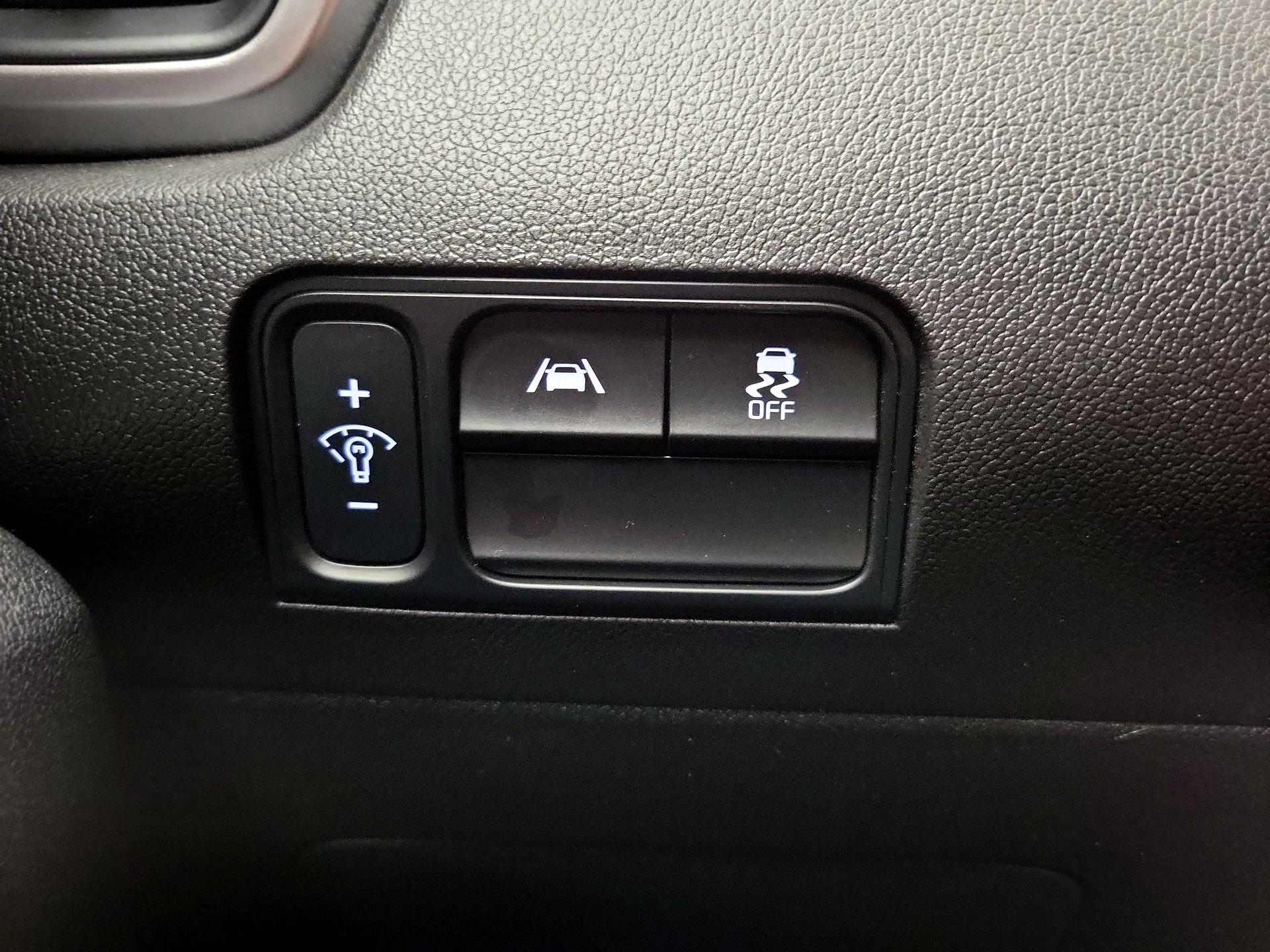 Thumbnail: 2022 Kia Sorento - 13