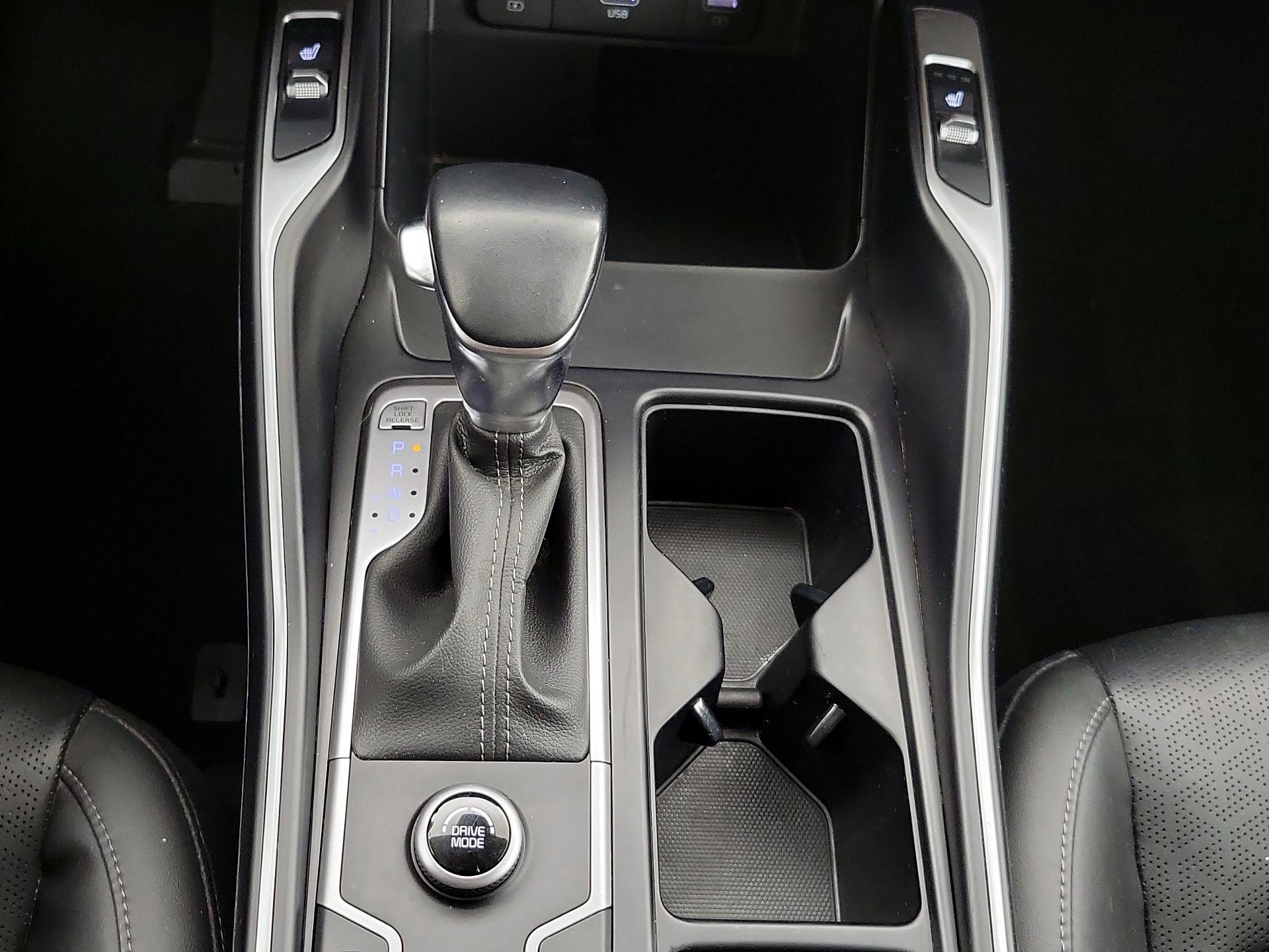 Thumbnail: 2022 Kia Sorento - 18