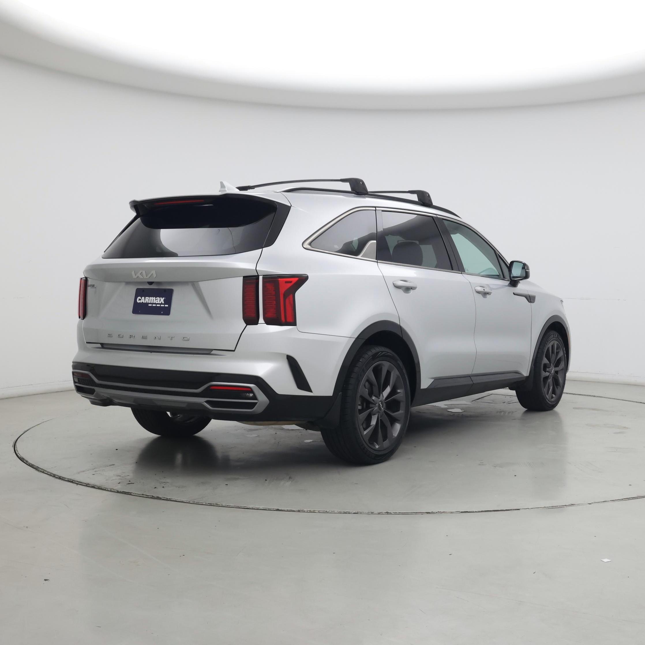 Thumbnail: 2022 Kia Sorento - 8