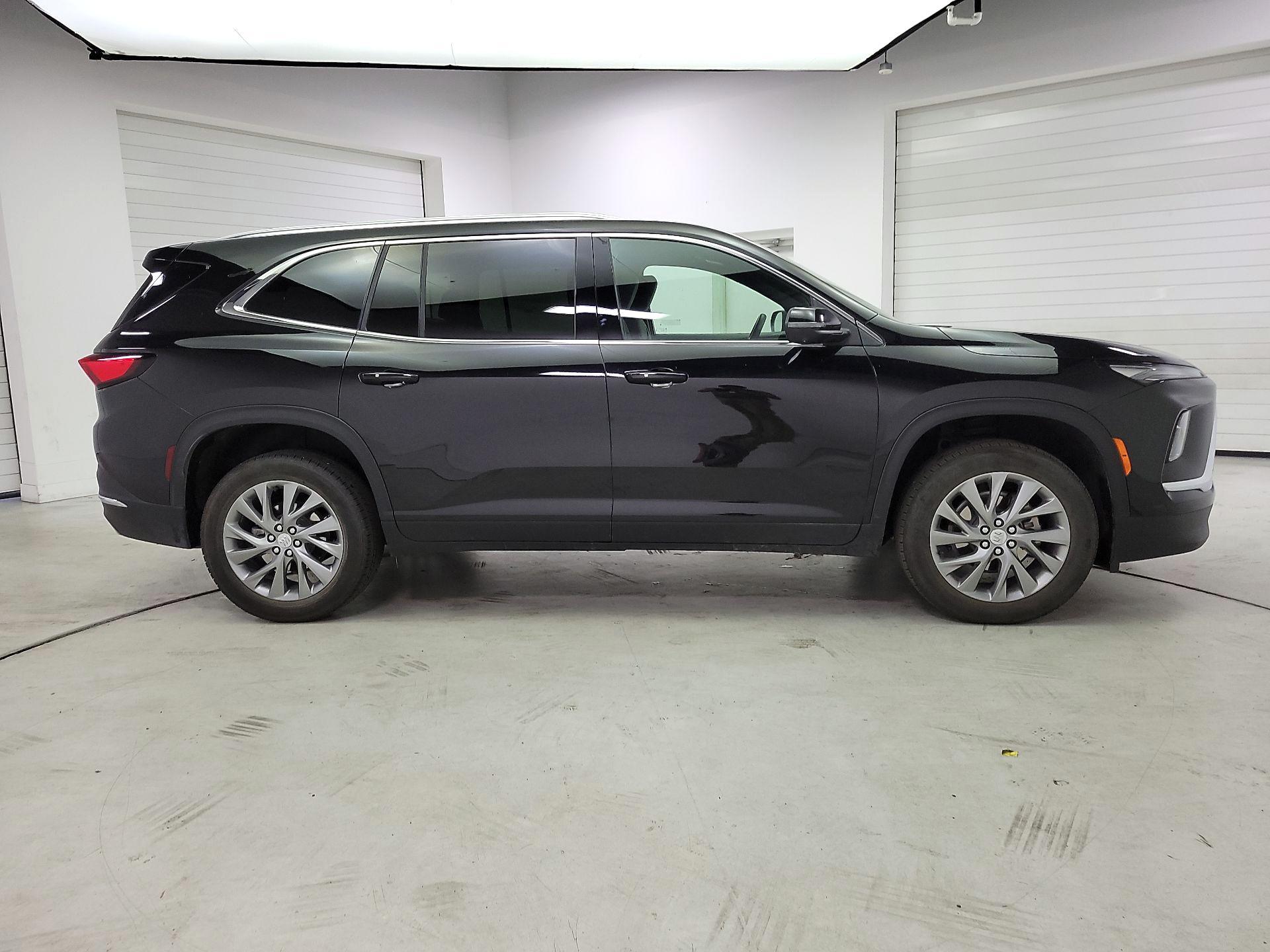 Thumbnail: 2025 Buick Enclave - 4