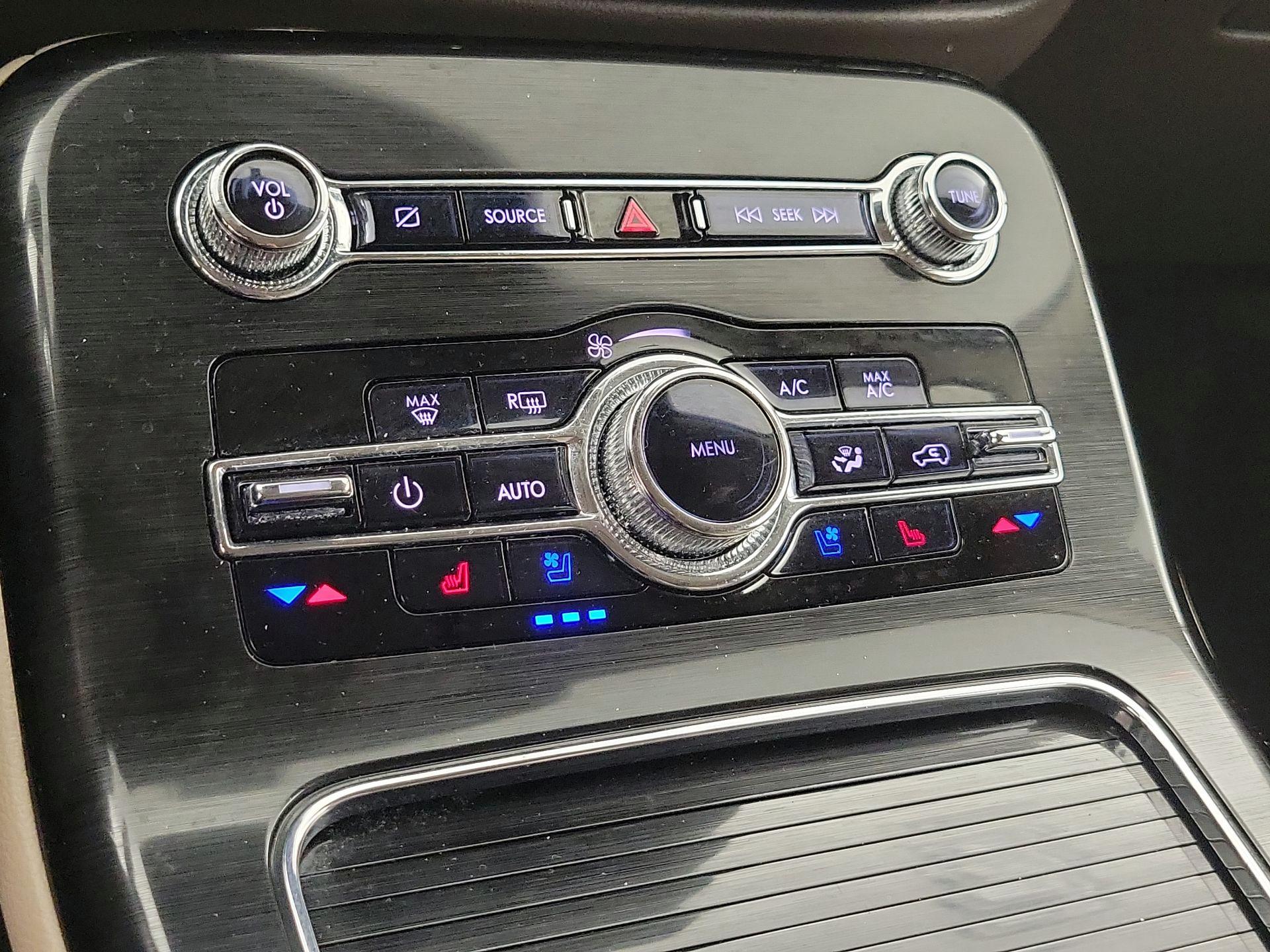 Thumbnail: 2021 Lincoln Nautilus - 17