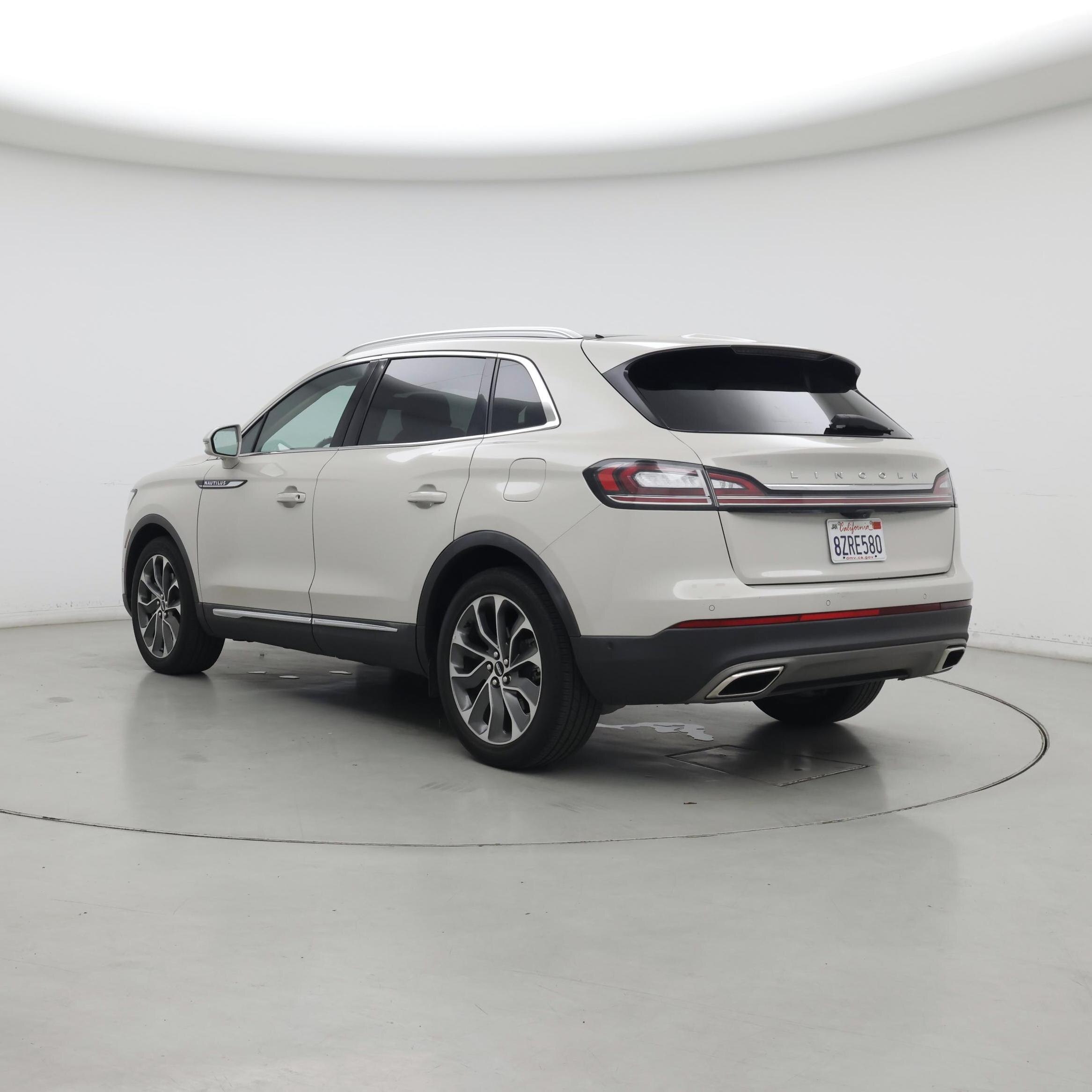 Thumbnail: 2021 Lincoln Nautilus - 2