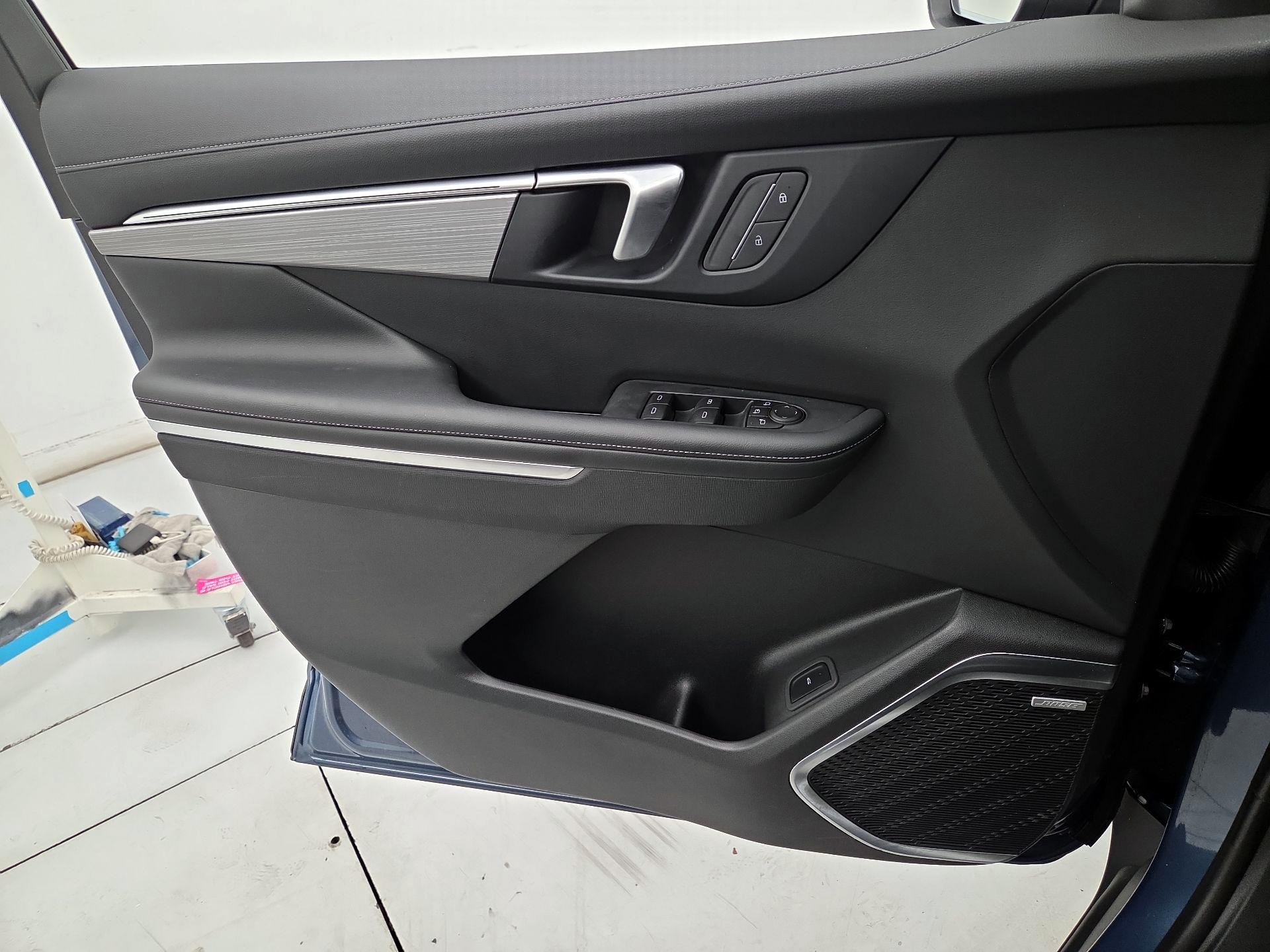 Thumbnail: 2025 Buick Enclave - 12