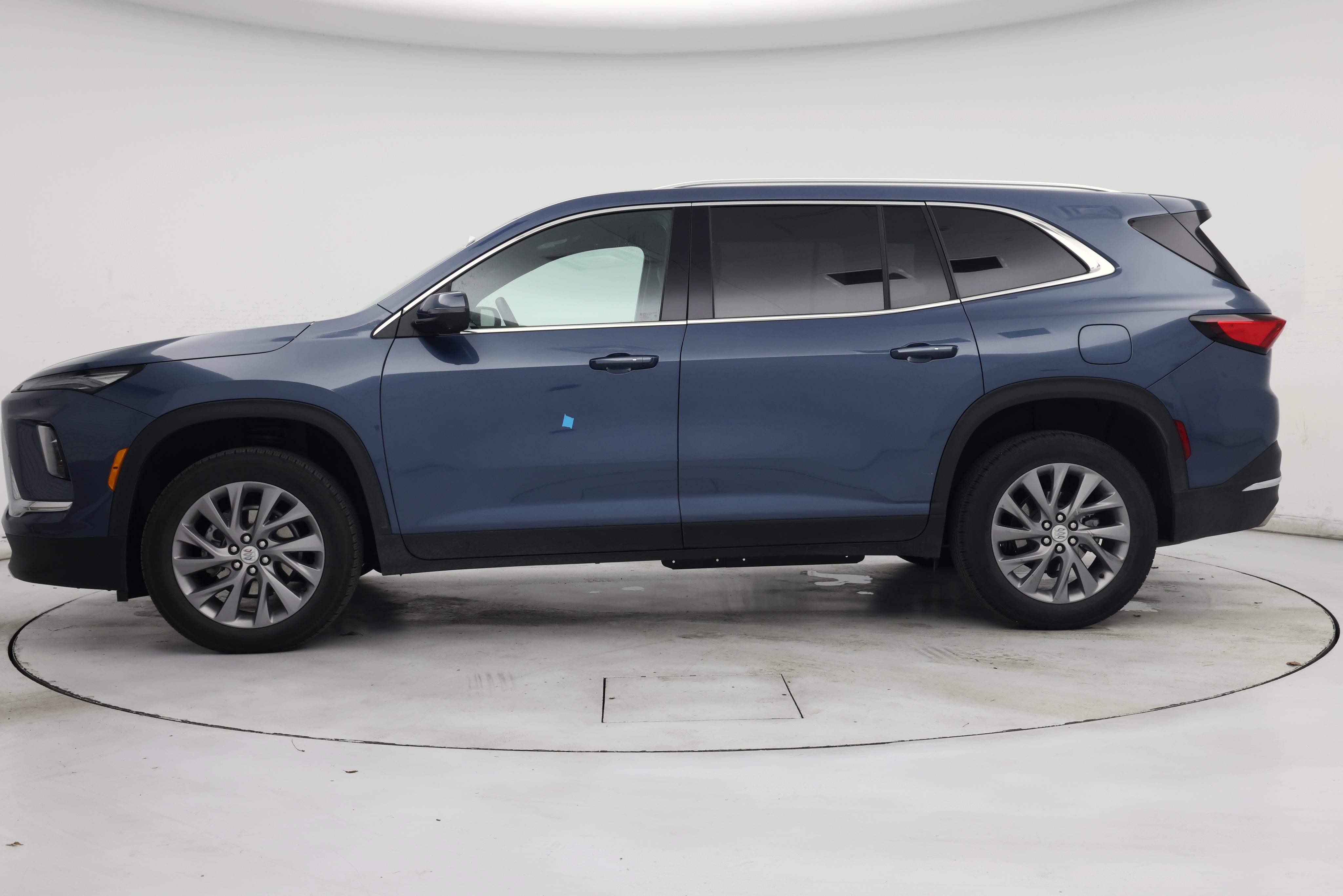 Thumbnail: 2025 Buick Enclave - 3