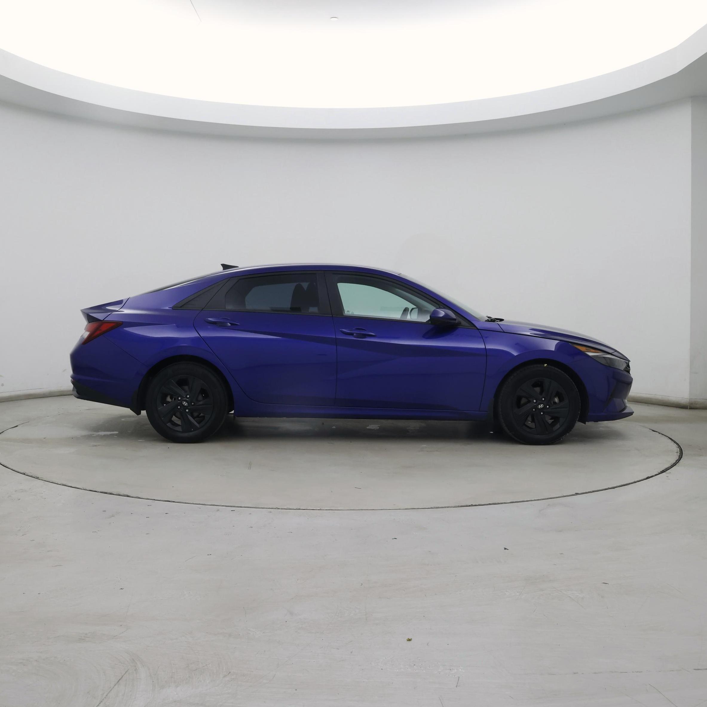 Thumbnail: 2023 Hyundai Elantra - 7