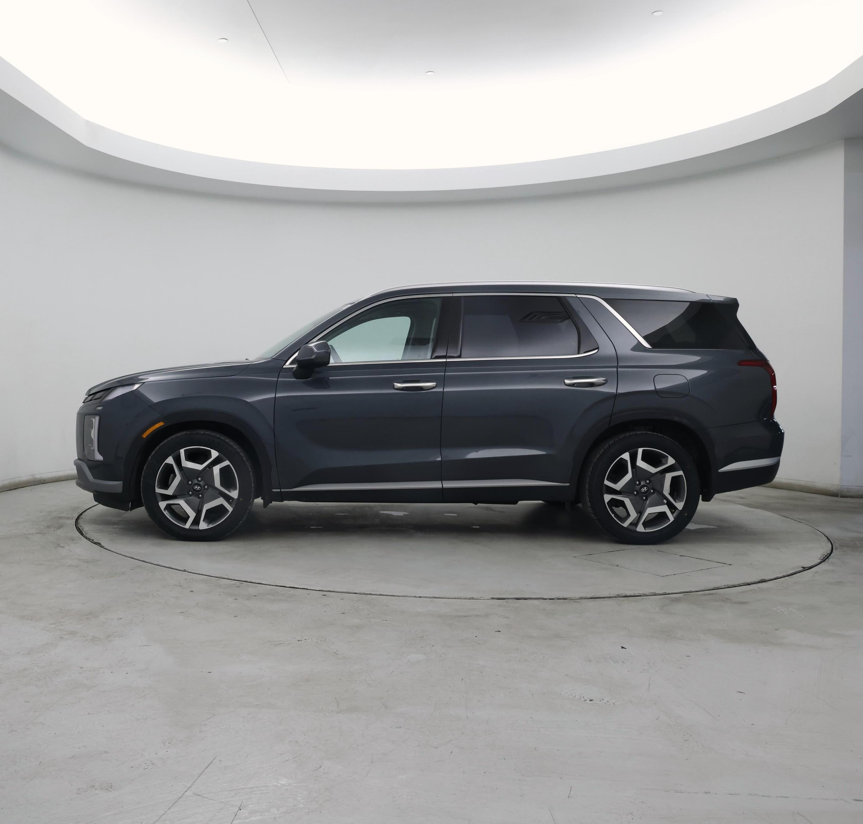 Thumbnail: 2023 Hyundai Palisade - 3