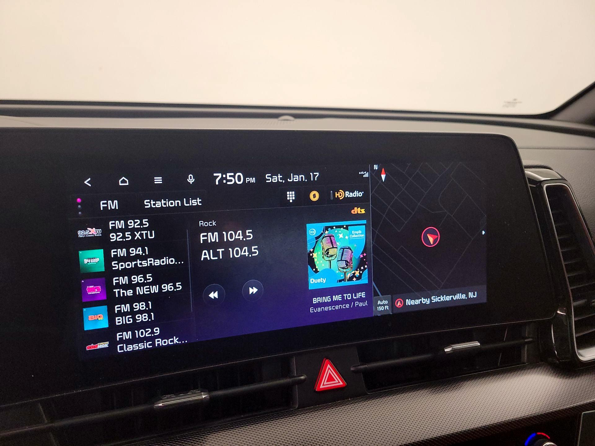 Thumbnail: 2023 Kia Sportage - 16