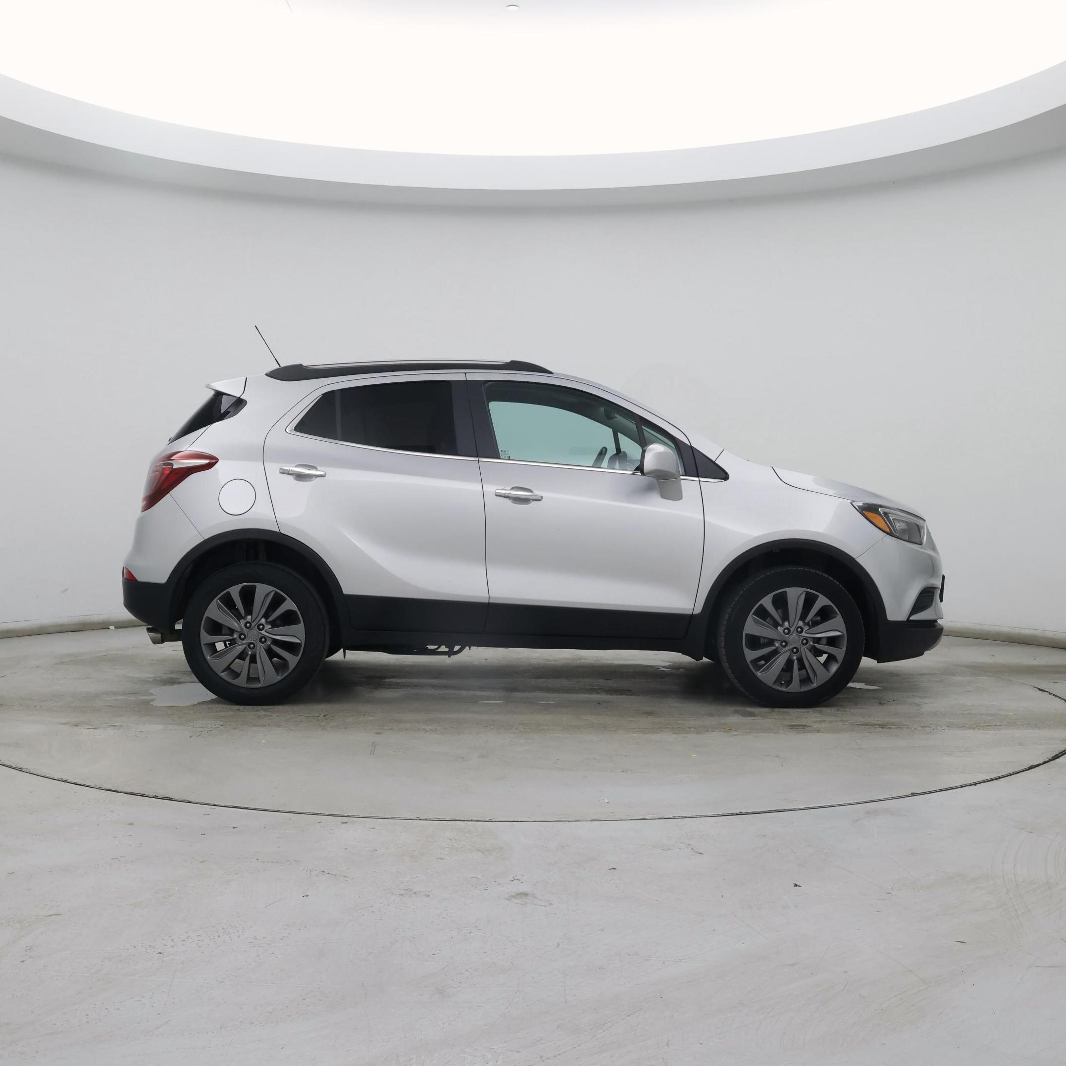 Thumbnail: 2022 Buick Encore - 7