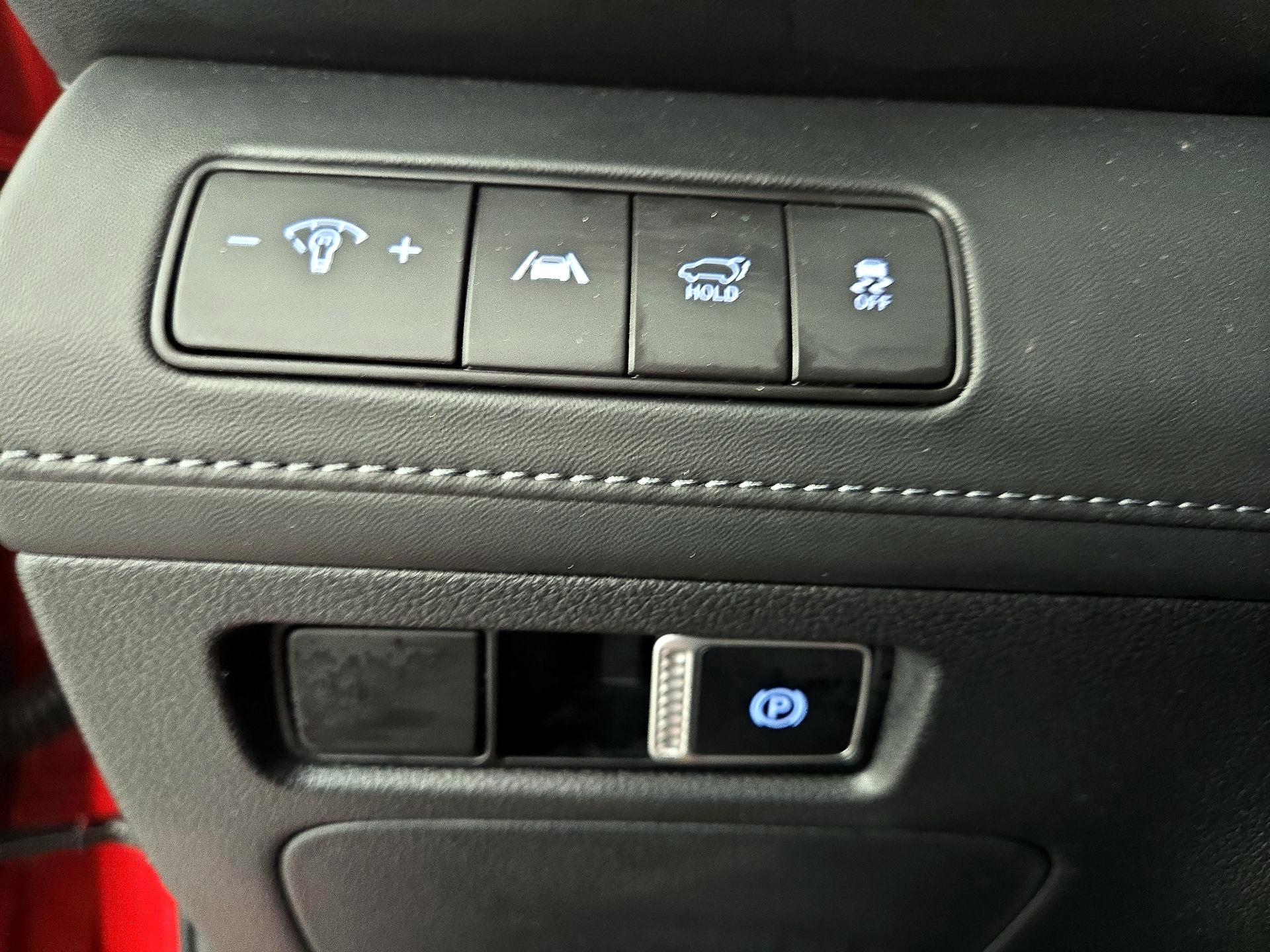 Thumbnail: 2022 Hyundai Santa Fe - 11