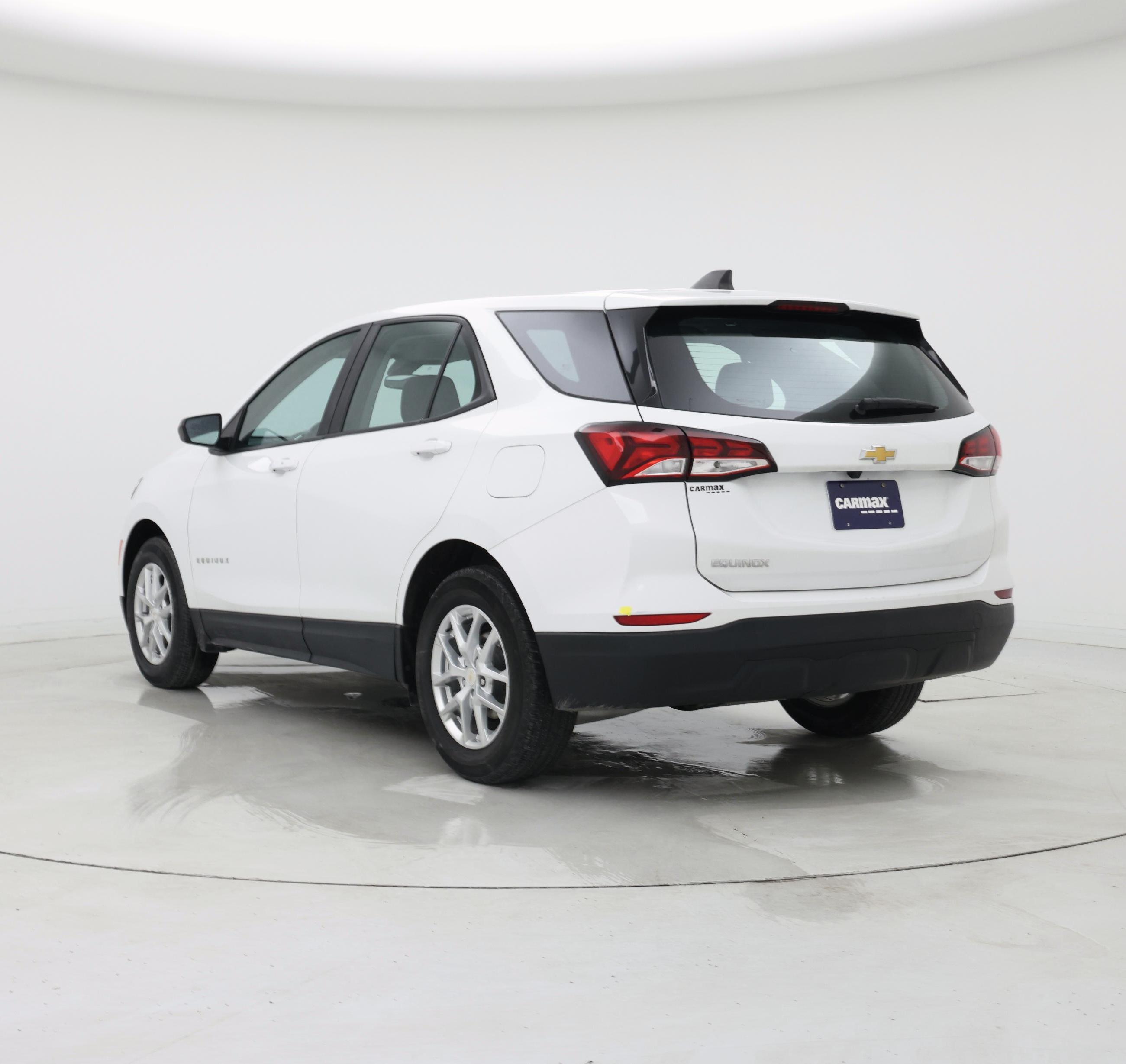 Thumbnail: 2022 Chevrolet Equinox - 2