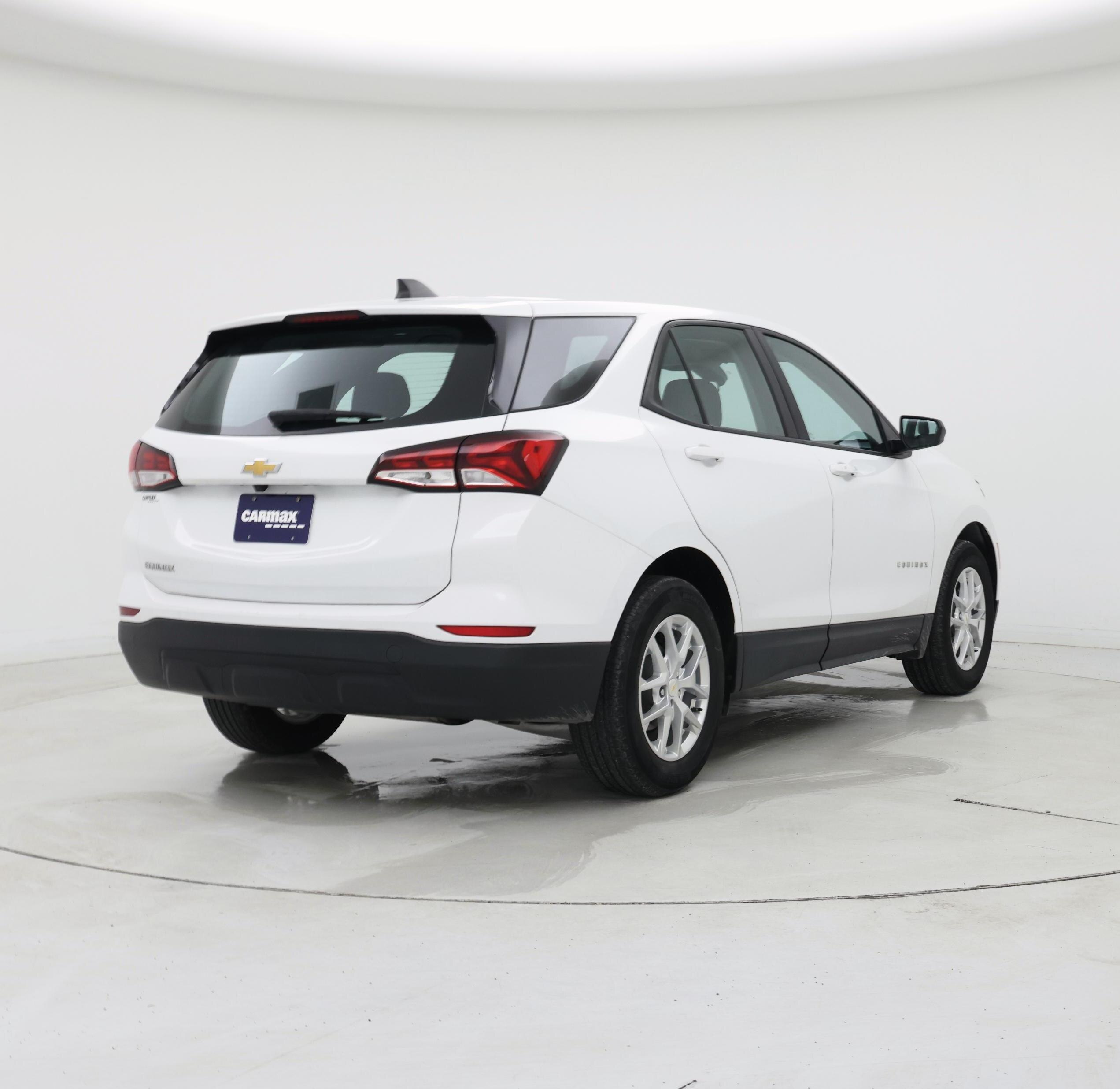 Thumbnail: 2022 Chevrolet Equinox - 8