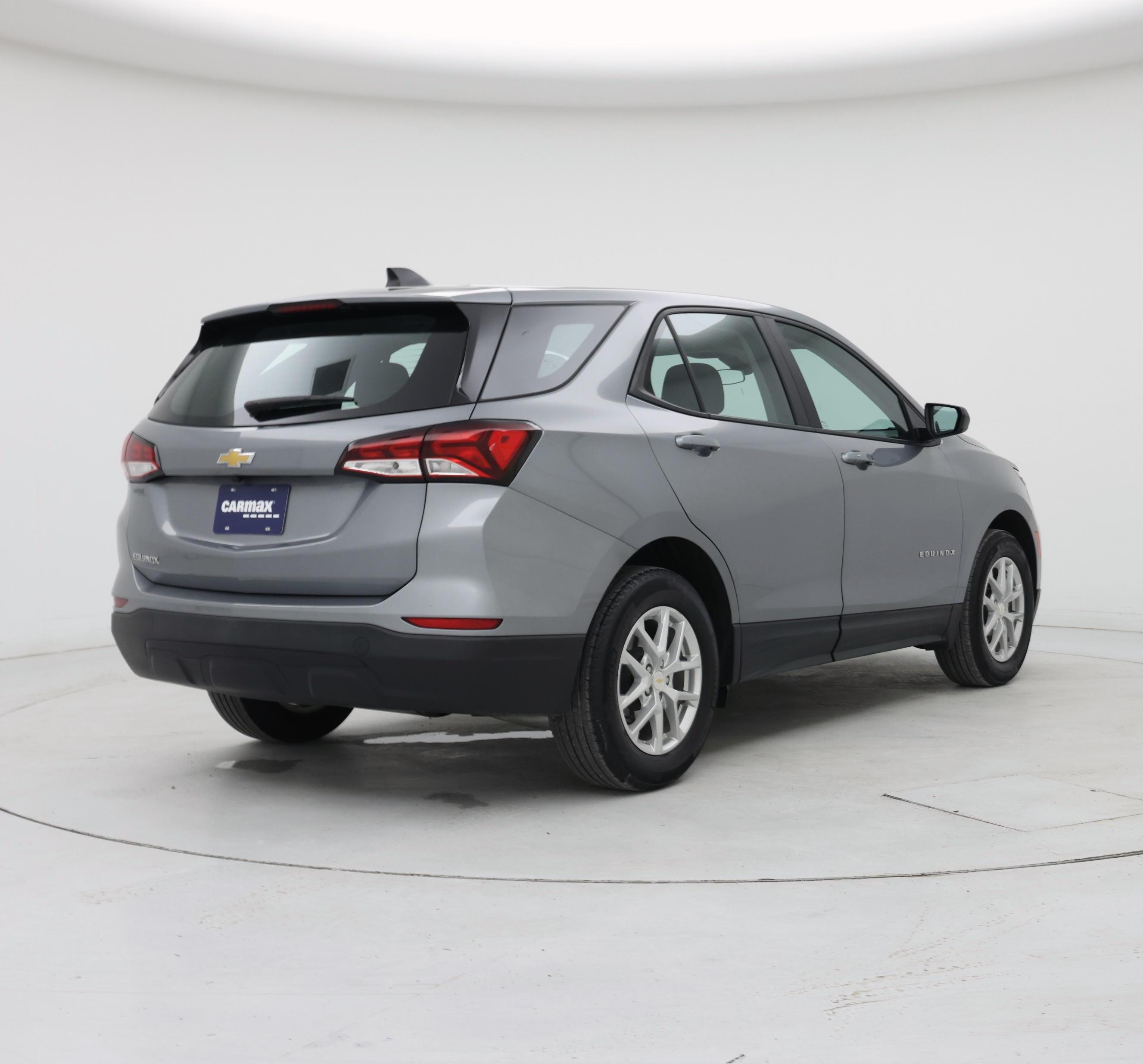 Thumbnail: 2023 Chevrolet Equinox - 8