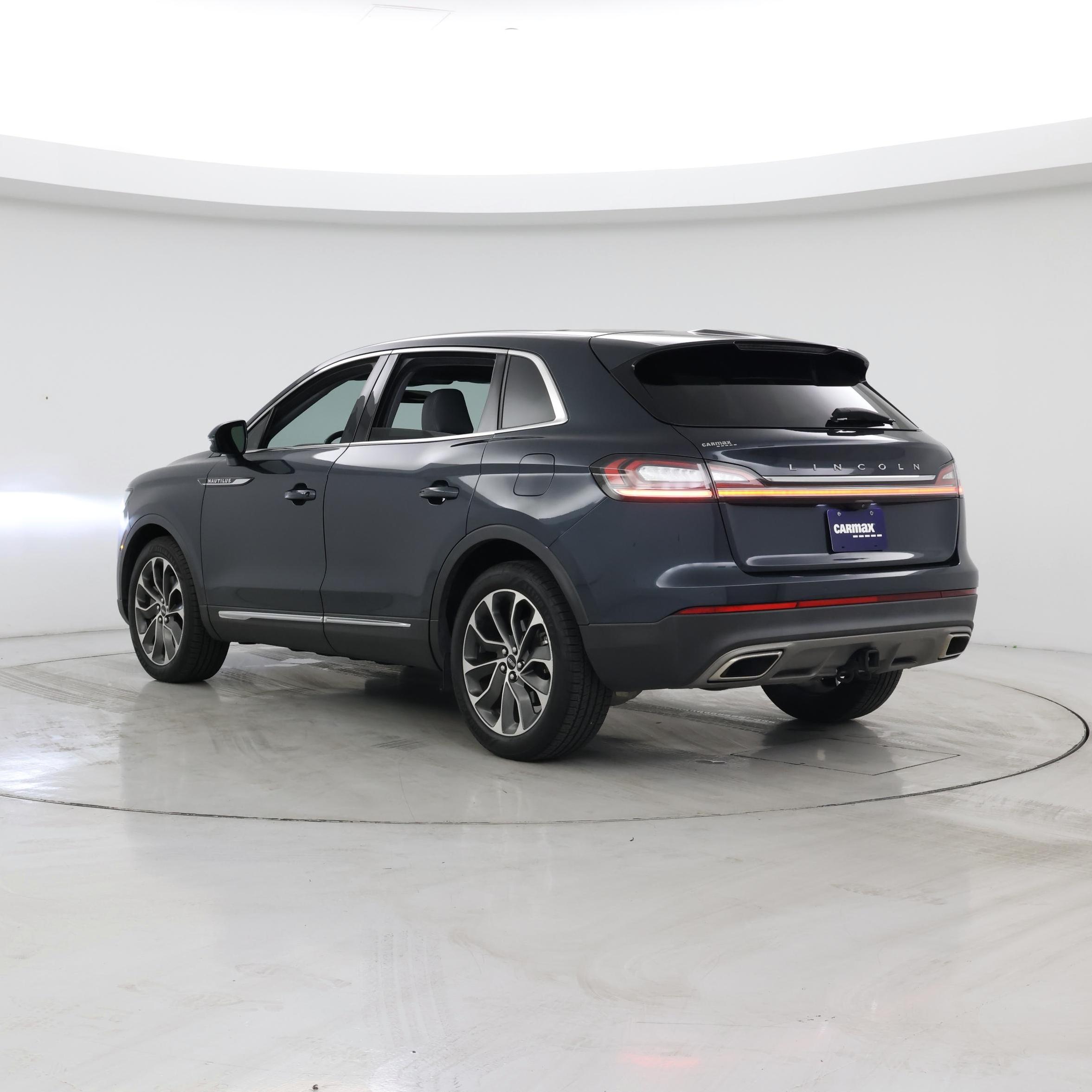 Thumbnail: 2021 Lincoln Nautilus - 2