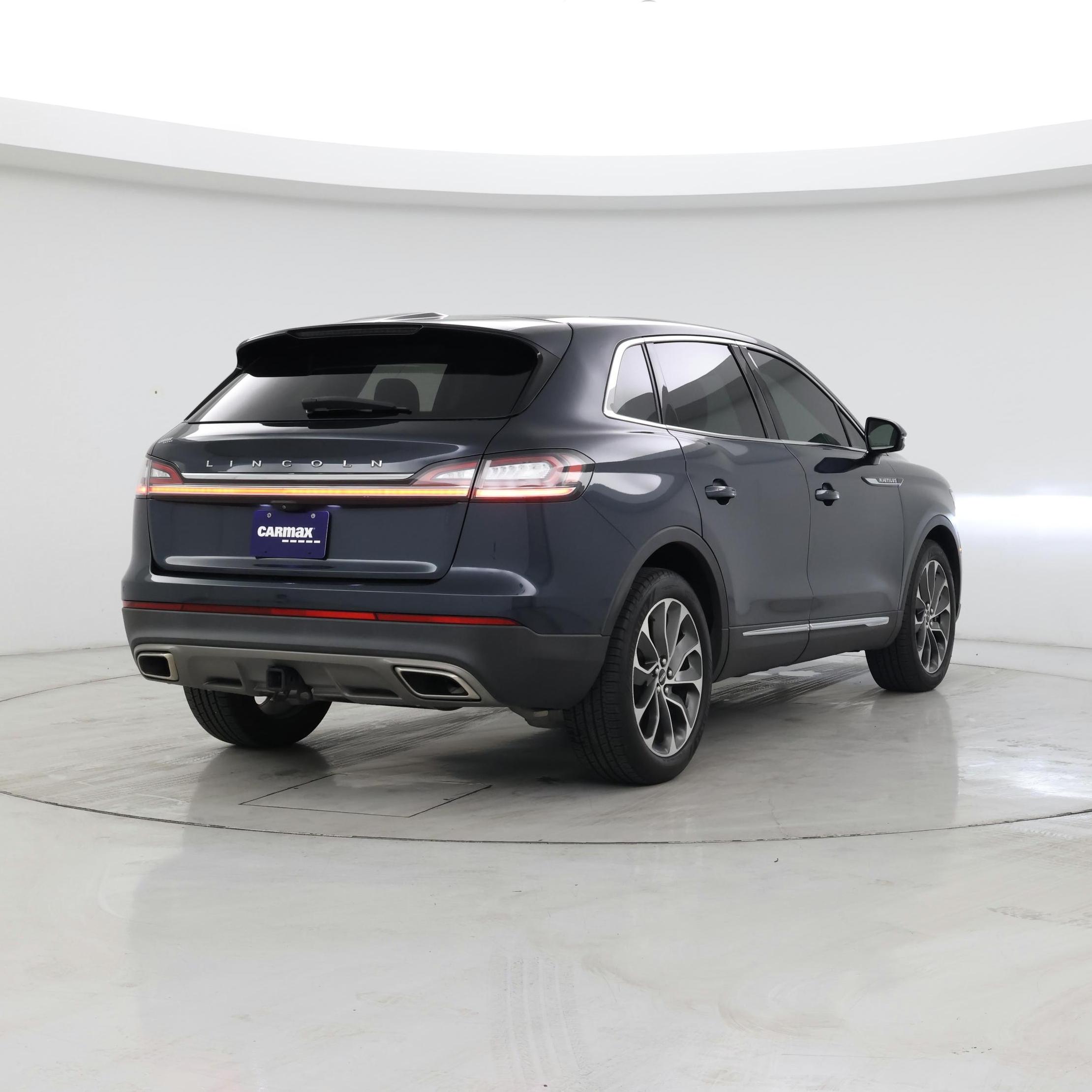 Thumbnail: 2021 Lincoln Nautilus - 8