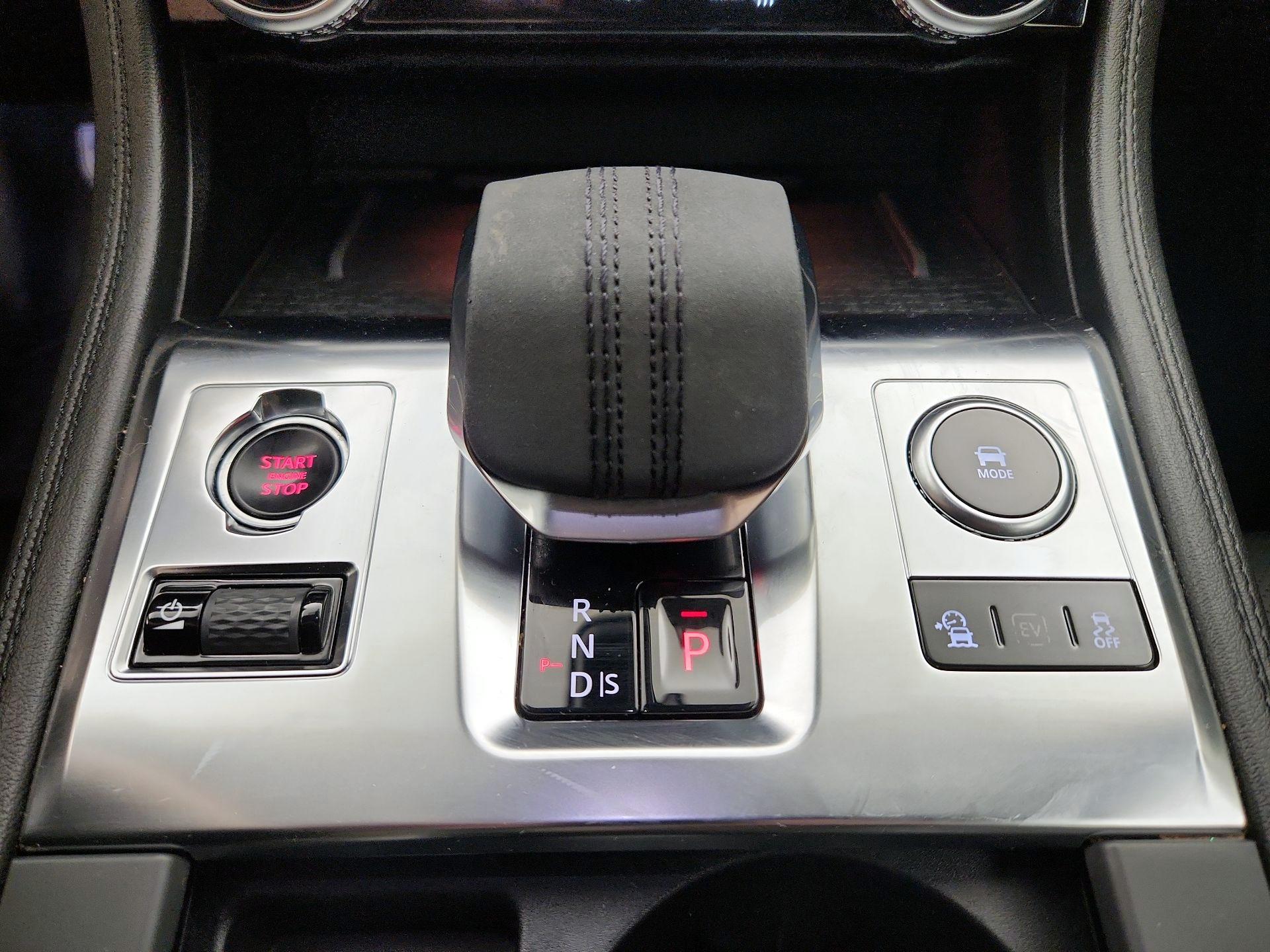 Thumbnail: 2023 Jaguar F-Pace - 18