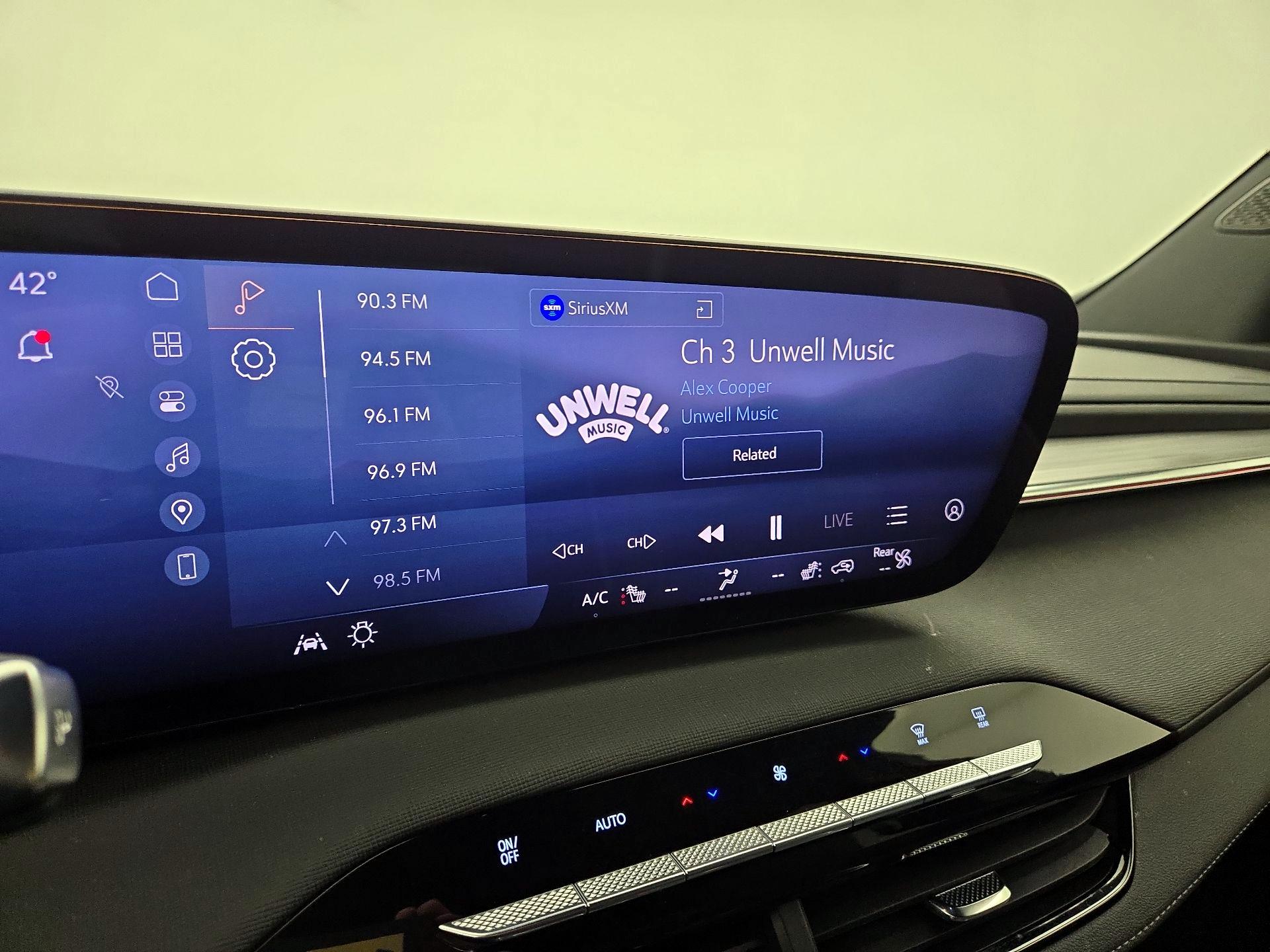 Thumbnail: 2025 Buick Enclave - 15