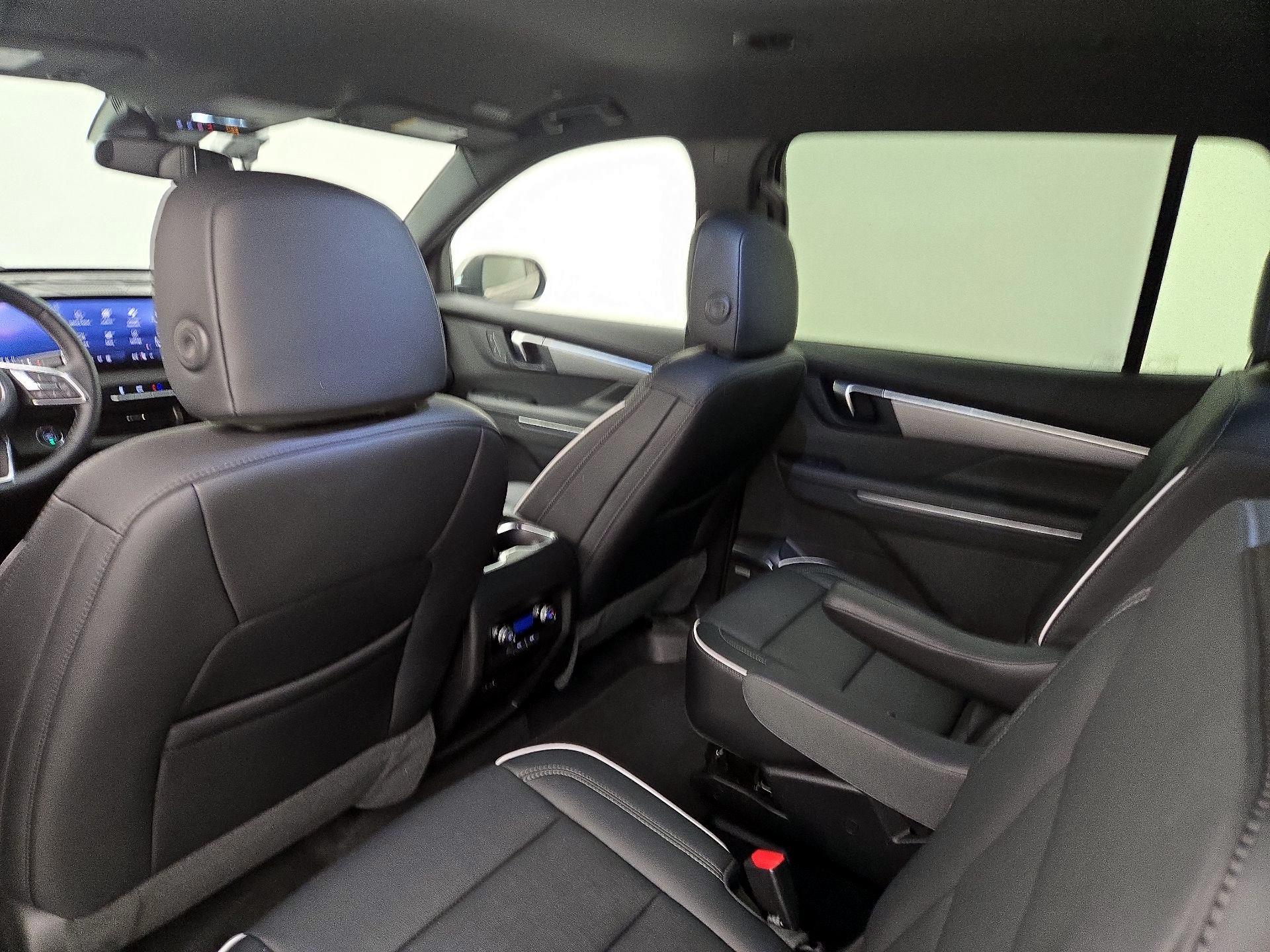 Thumbnail: 2025 Buick Enclave - 19