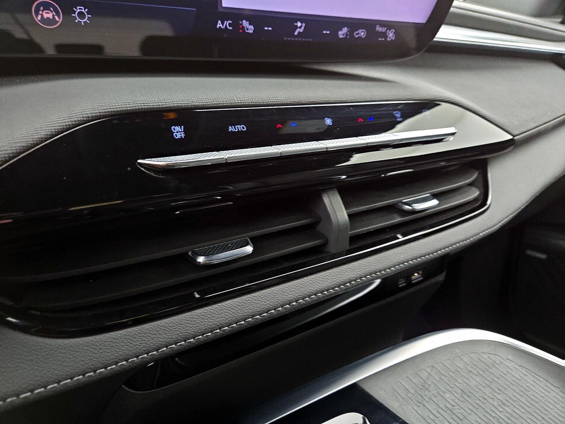 Thumbnail: 2025 Buick Enclave - 16