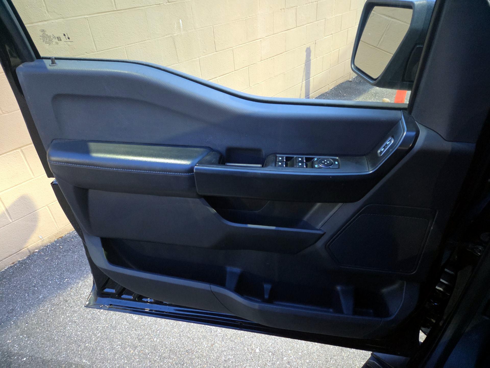 Thumbnail: 2022 Ford F-150 - 10