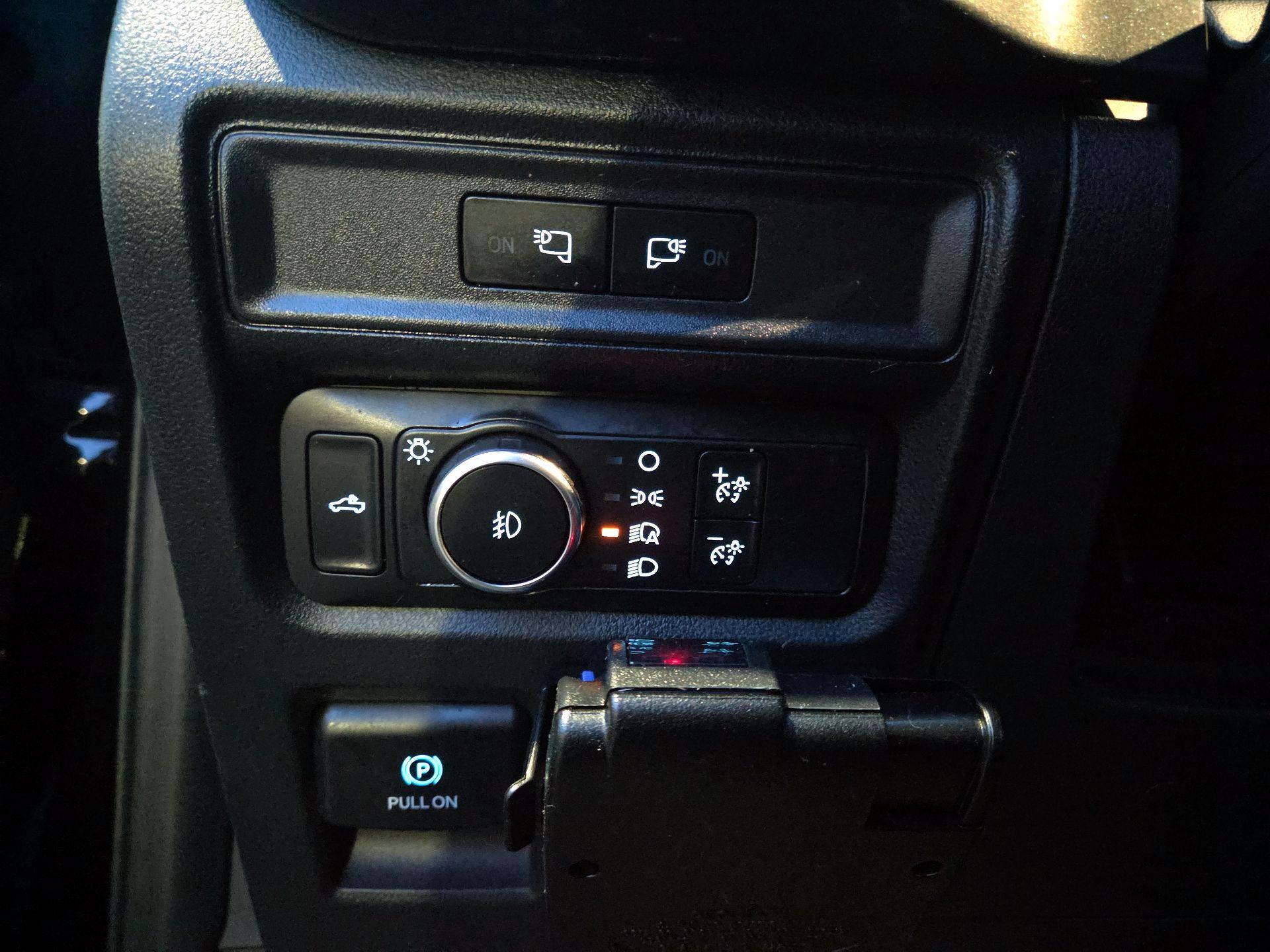 Thumbnail: 2022 Ford F-150 - 11