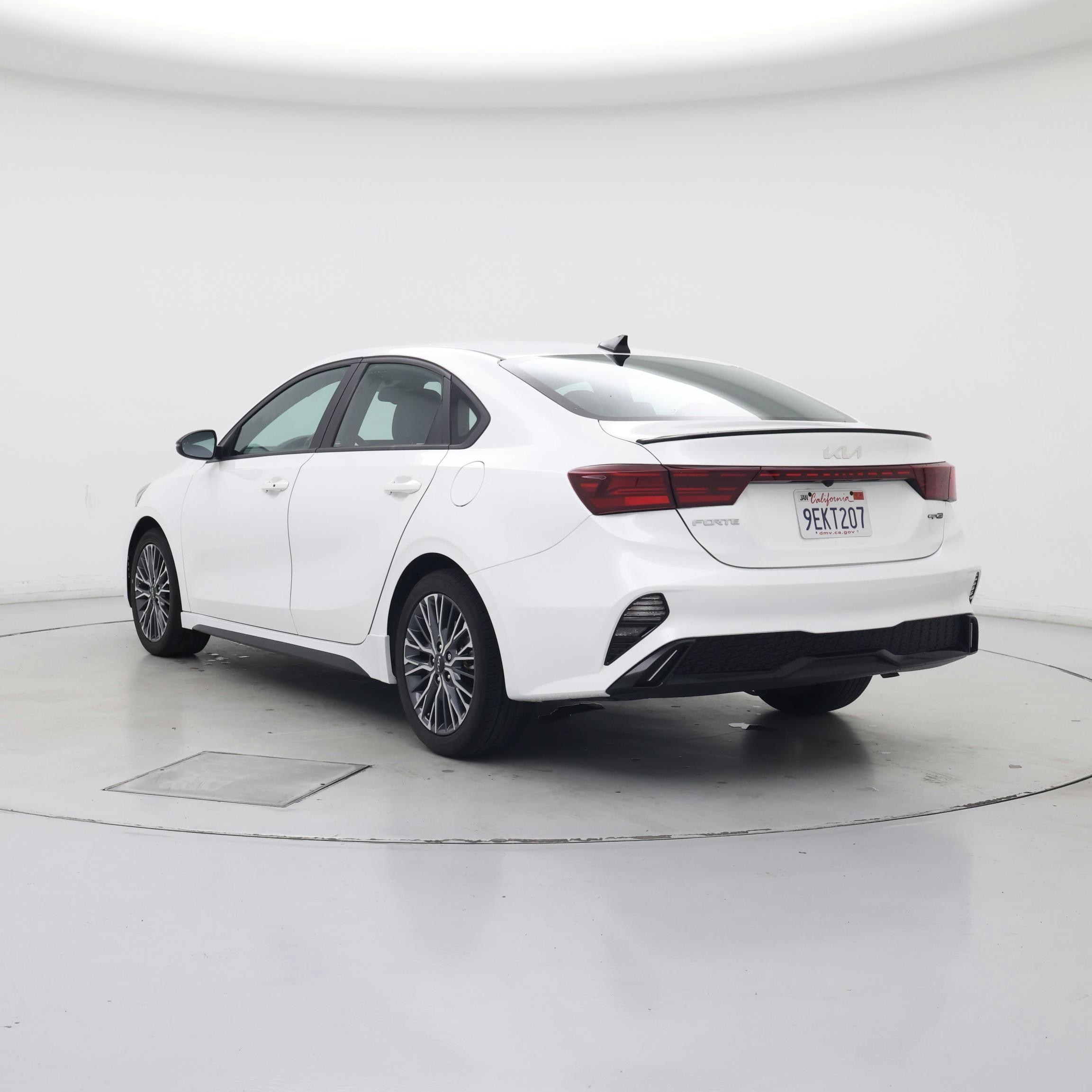 Thumbnail: 2023 Kia Forte - 2