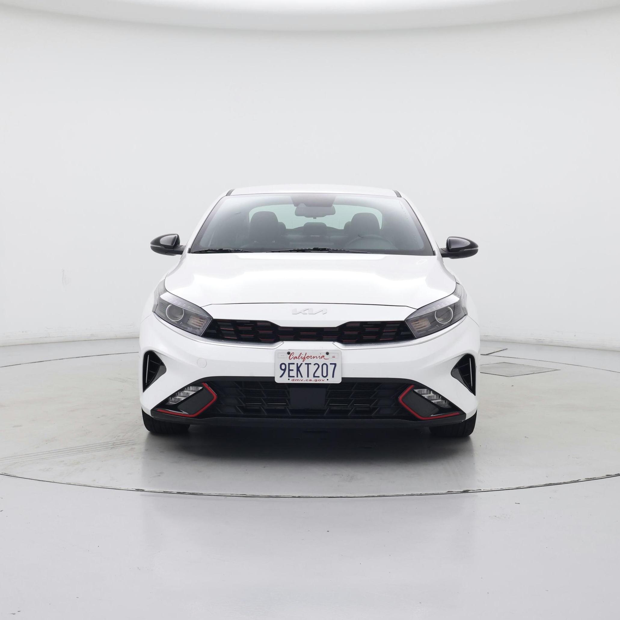 Thumbnail: 2023 Kia Forte - 5