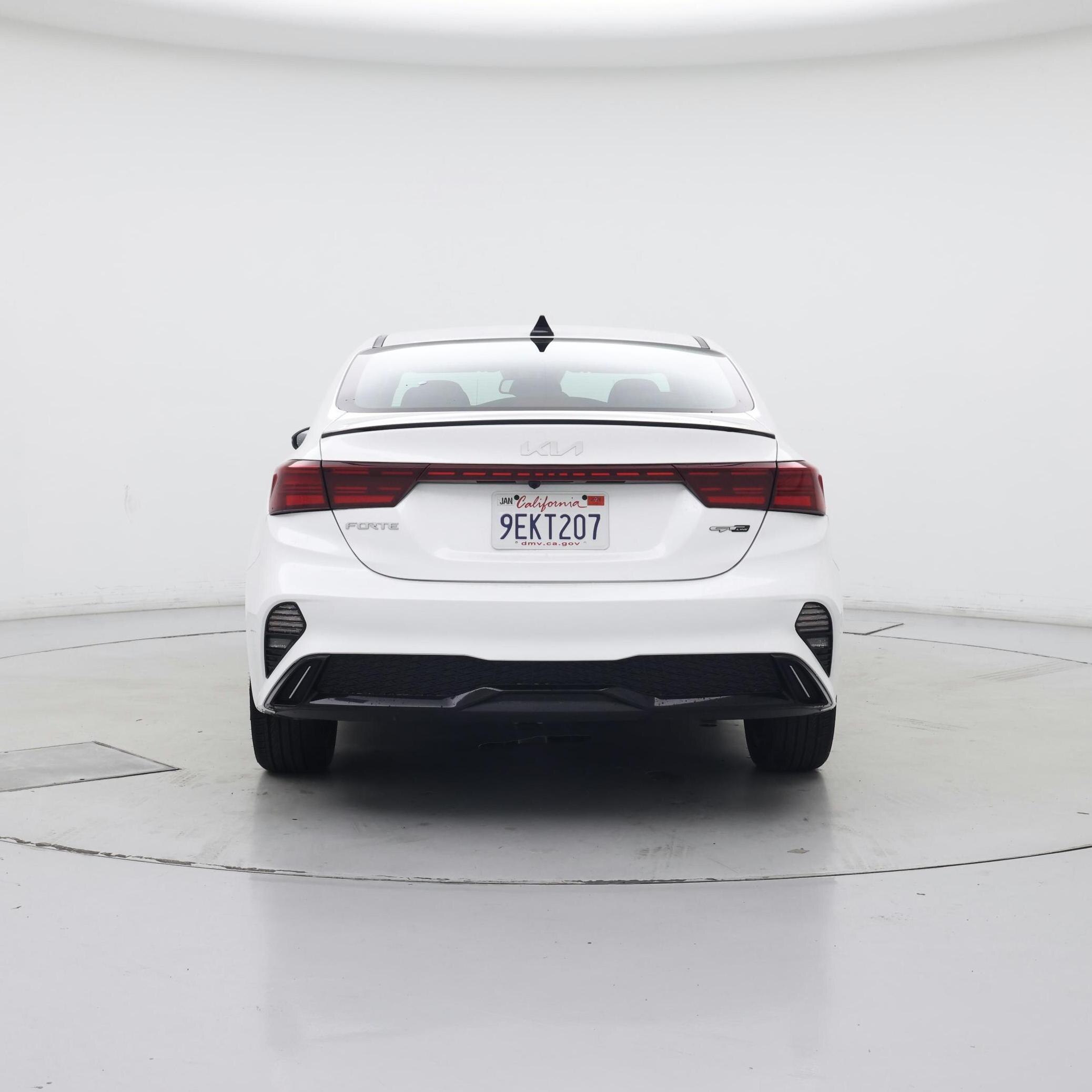 Thumbnail: 2023 Kia Forte - 6