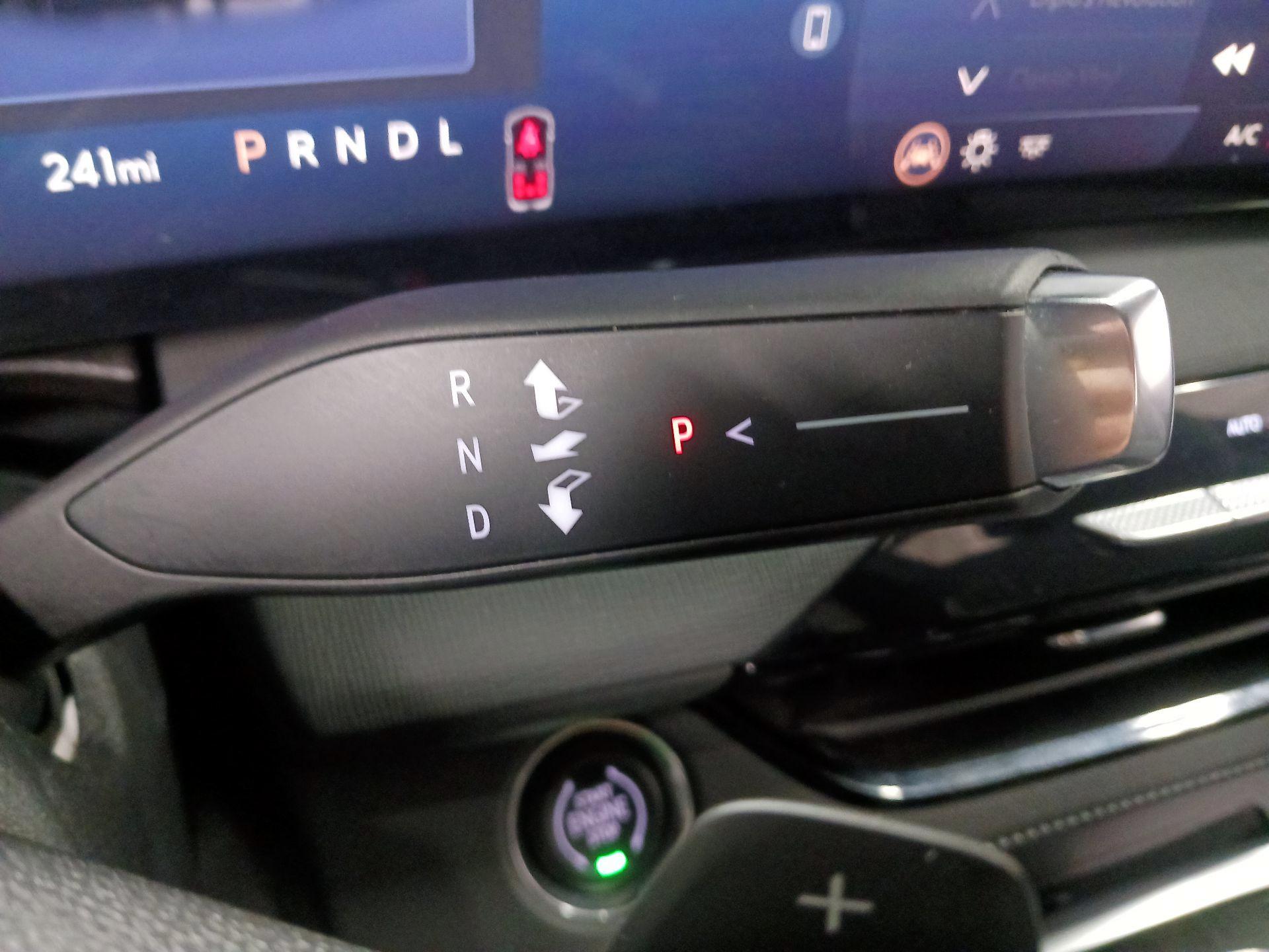 Thumbnail: 2025 Buick Enclave - 14