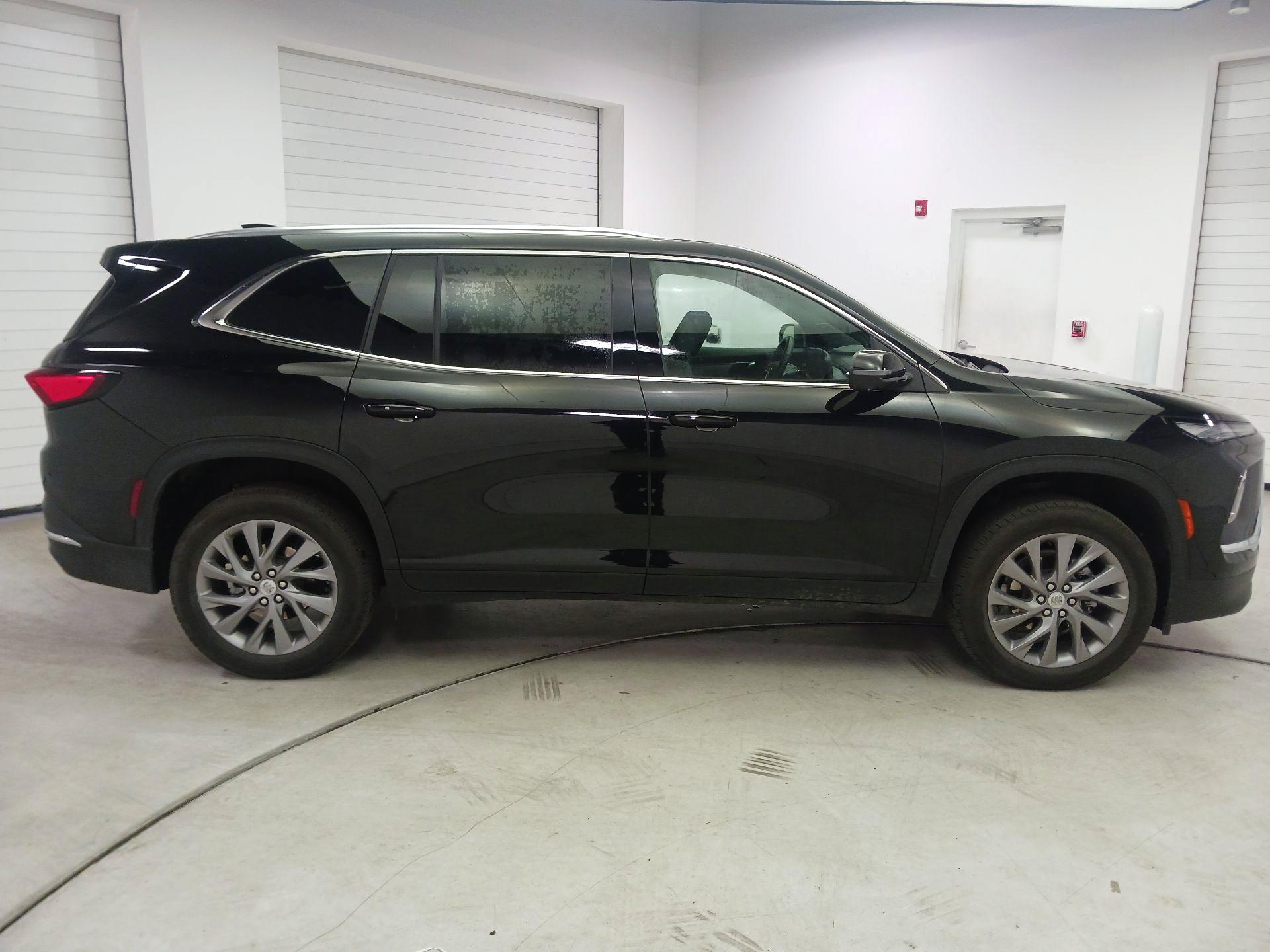 Thumbnail: 2025 Buick Enclave - 4