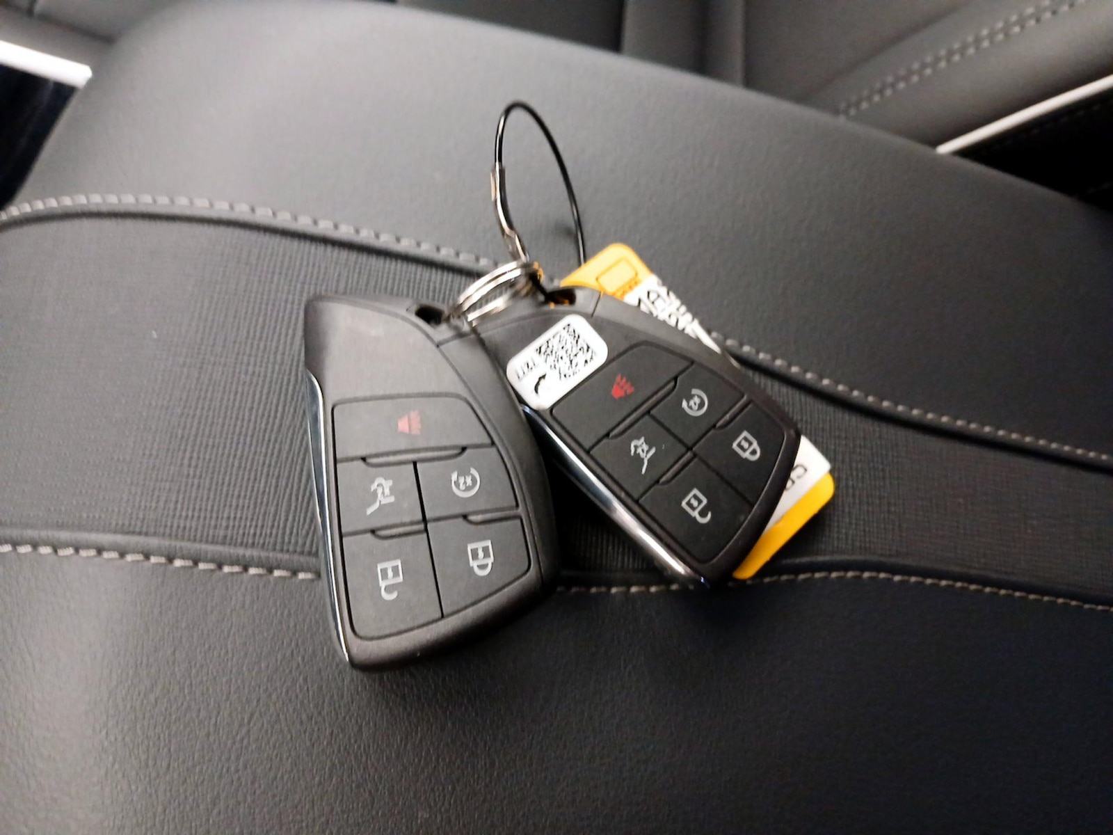 2025 Buick Enclave Preferred - Photo 25