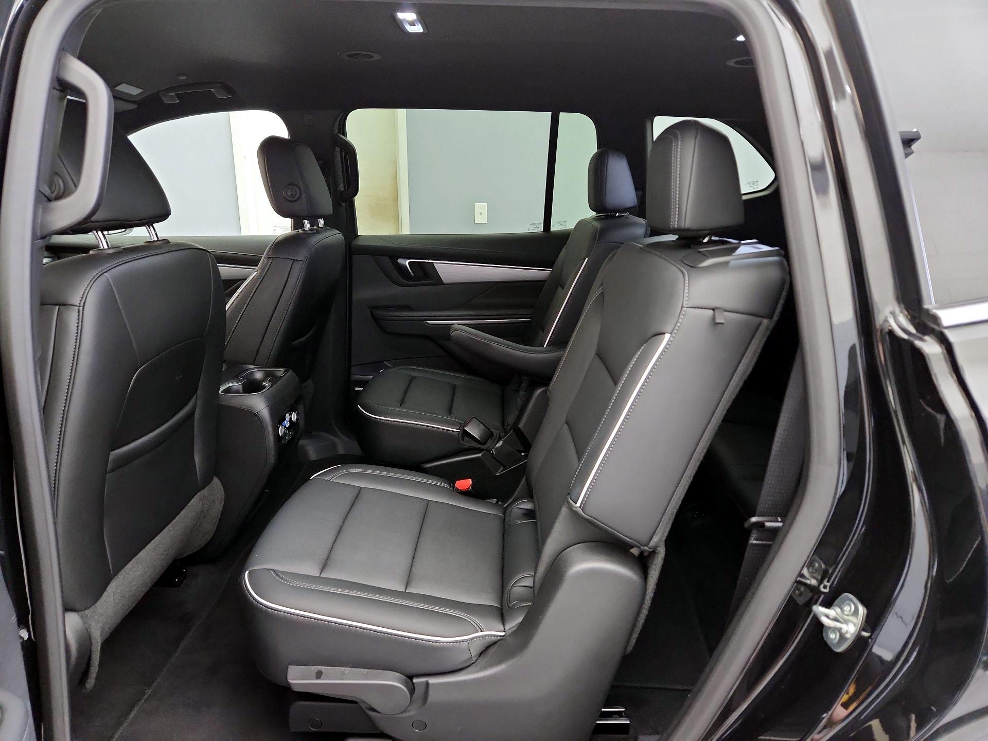 Thumbnail: 2025 Buick Enclave - 18