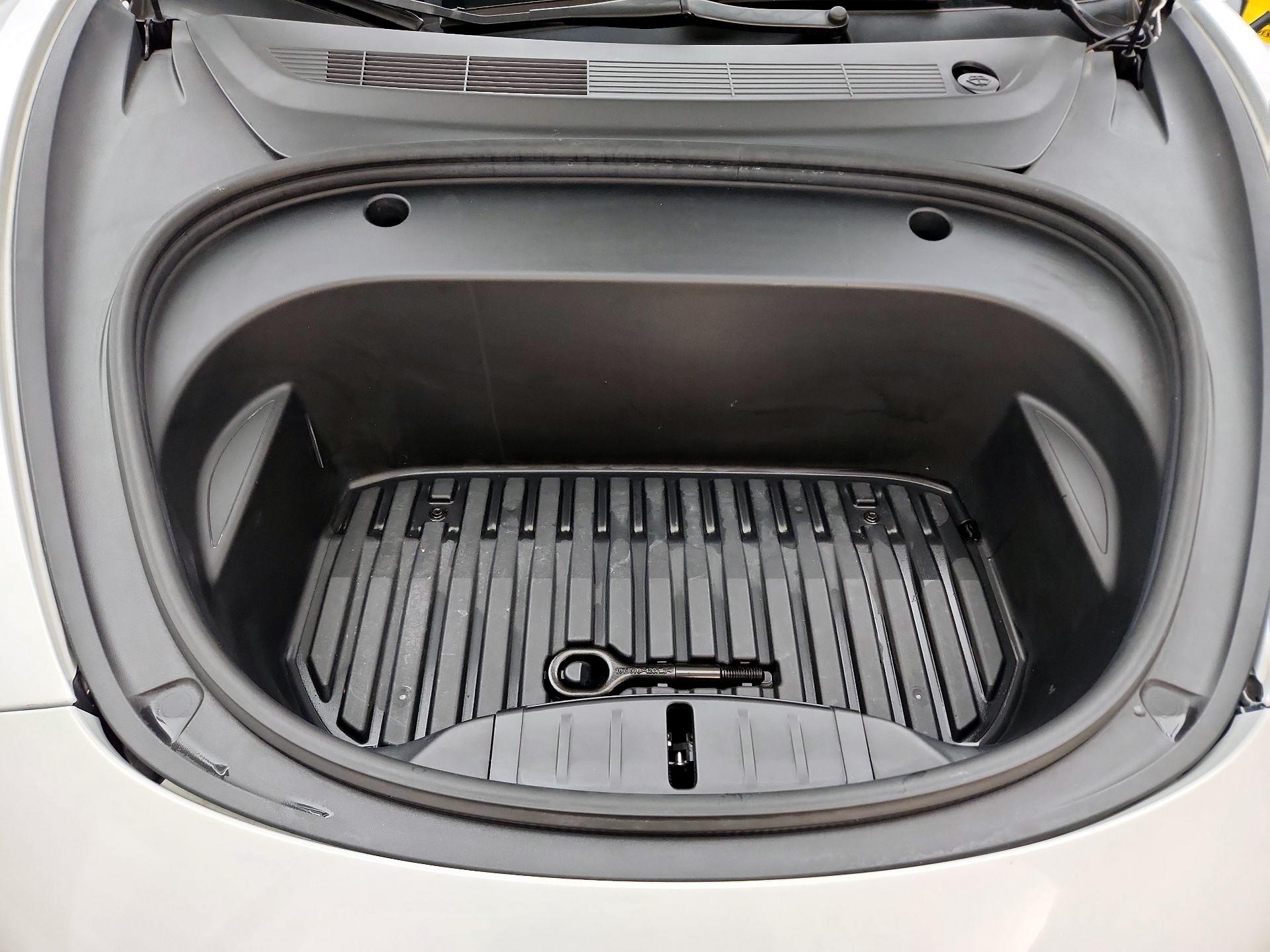 Thumbnail: 2022 Tesla Model 3 - 20