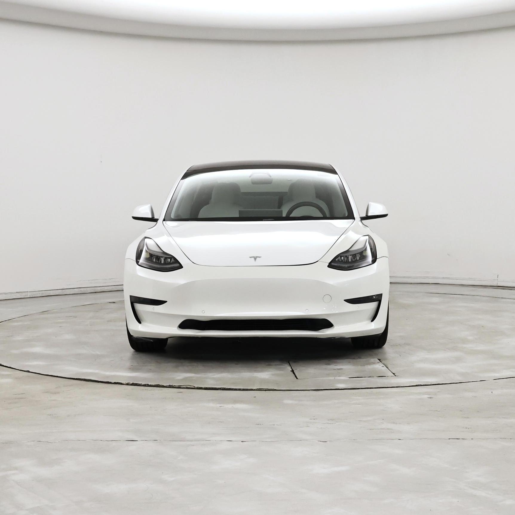 Thumbnail: 2022 Tesla Model 3 - 5