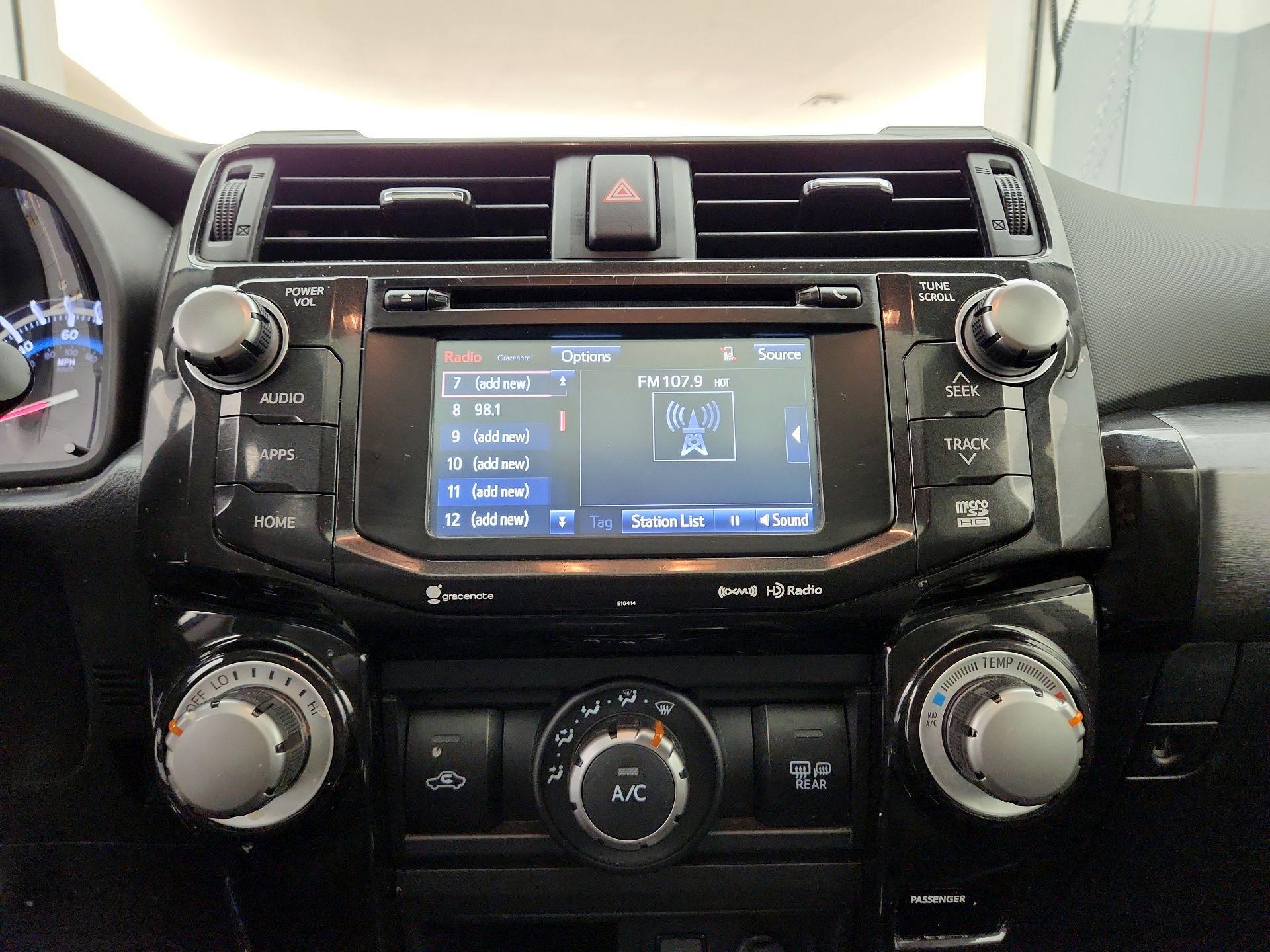 Thumbnail: 2019 Toyota 4Runner - 15