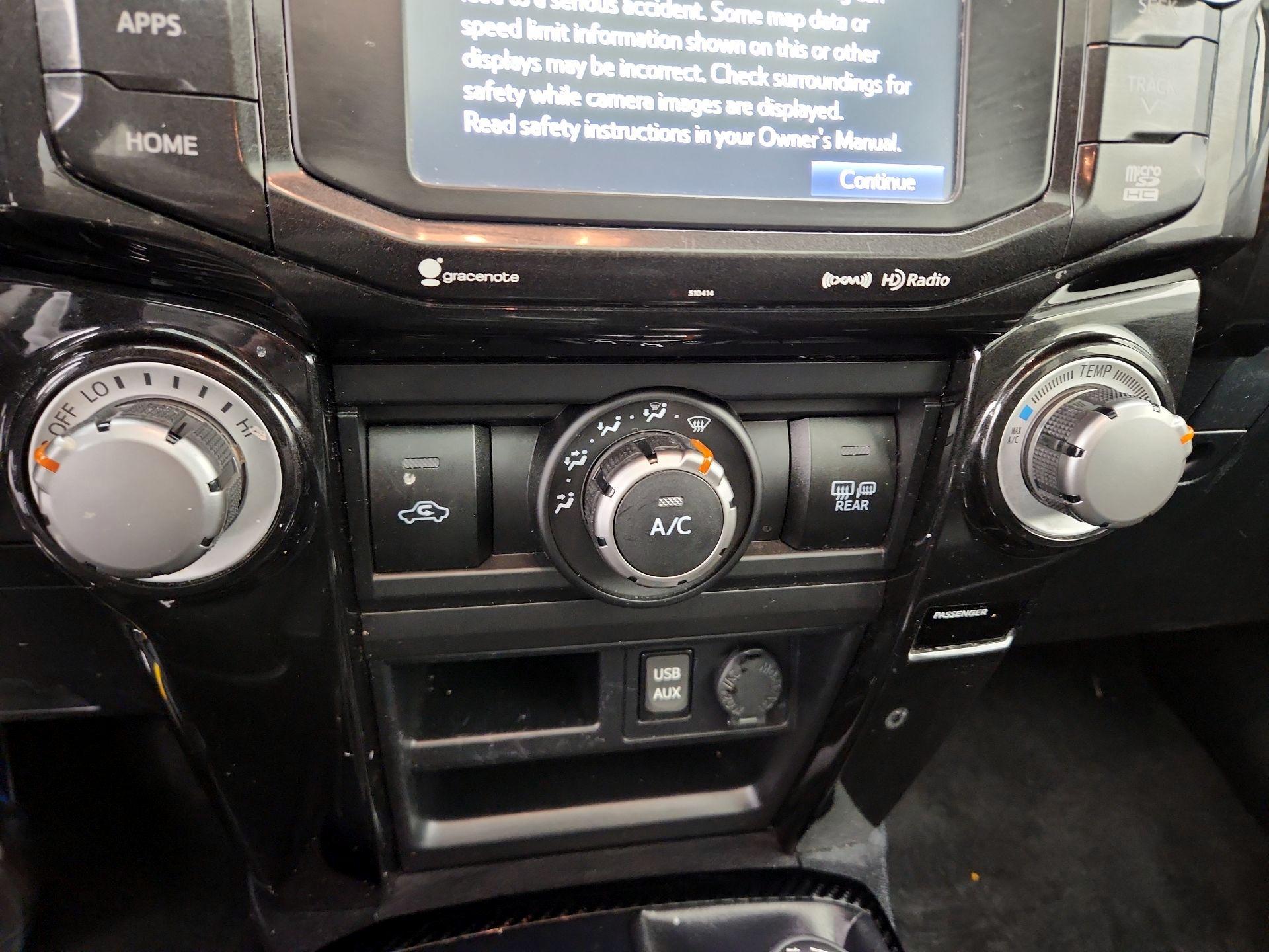 Thumbnail: 2019 Toyota 4Runner - 16