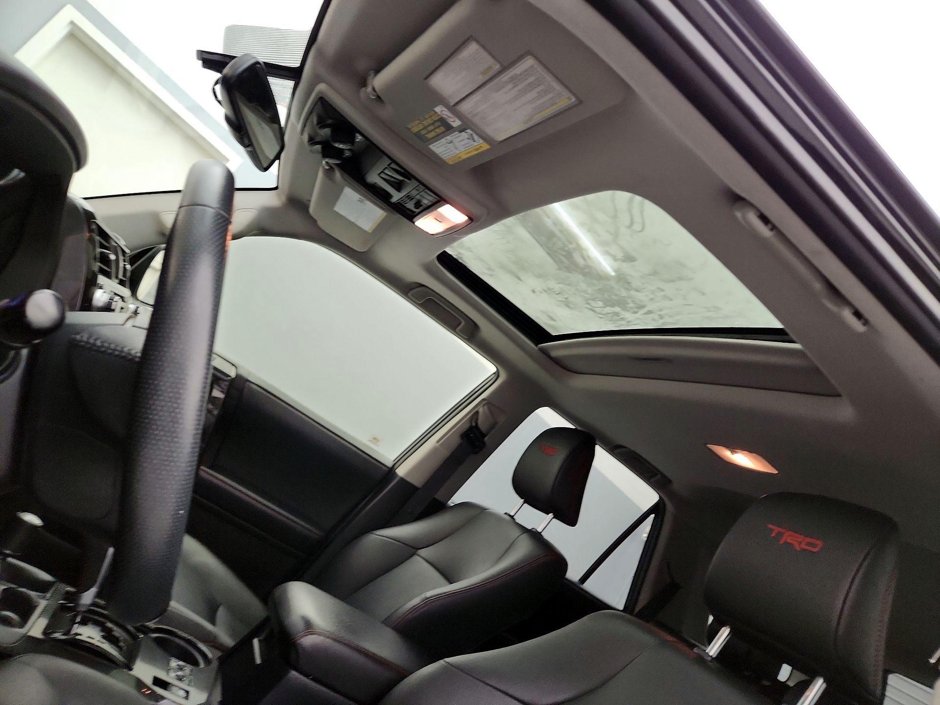 Thumbnail: 2019 Toyota 4Runner - 19