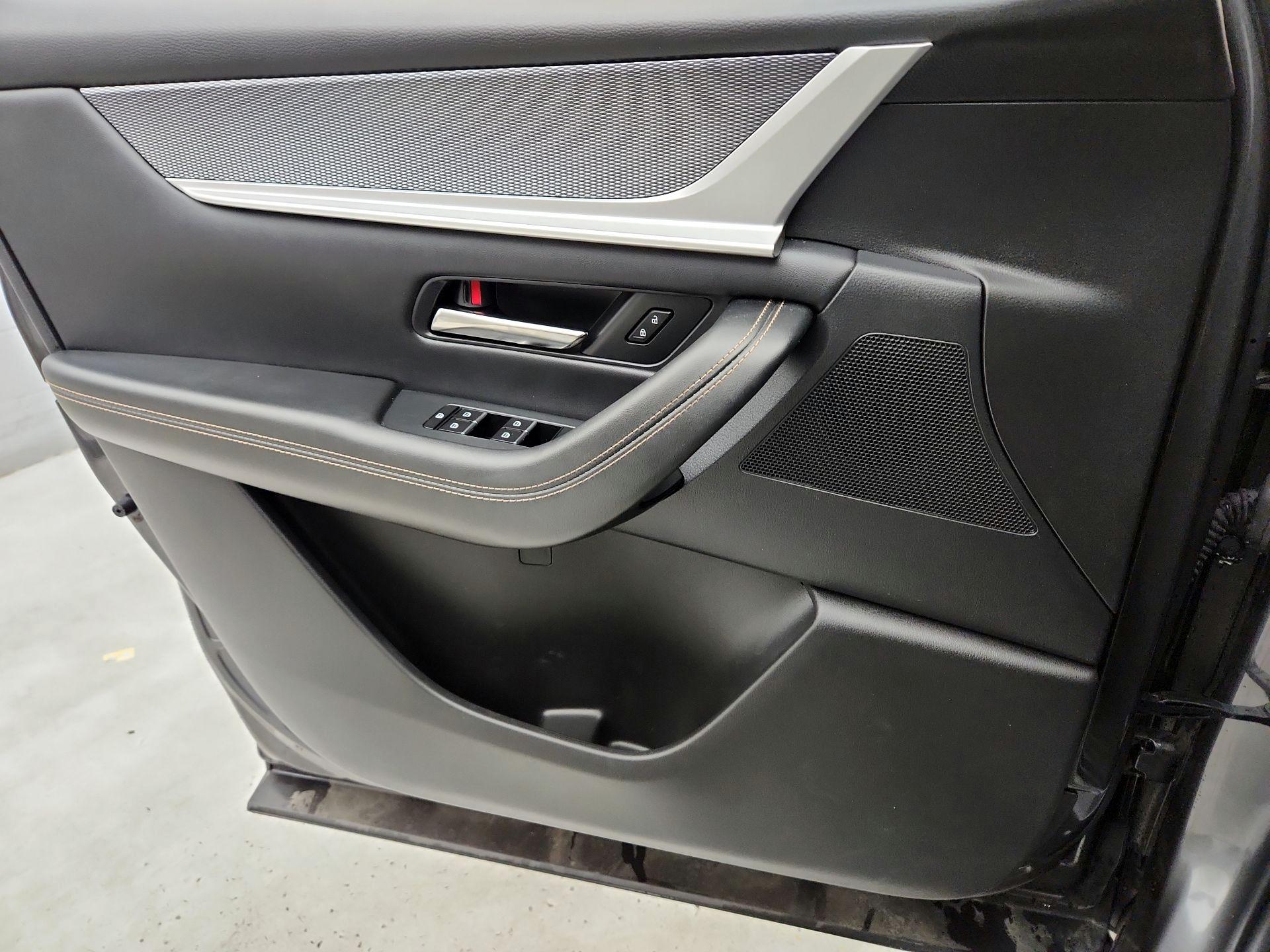 Thumbnail: 2025 Mazda CX-90 - 12