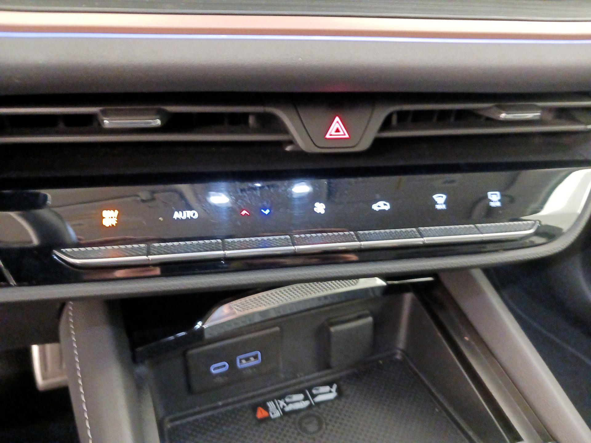 Thumbnail: 2025 Buick Envision - 17