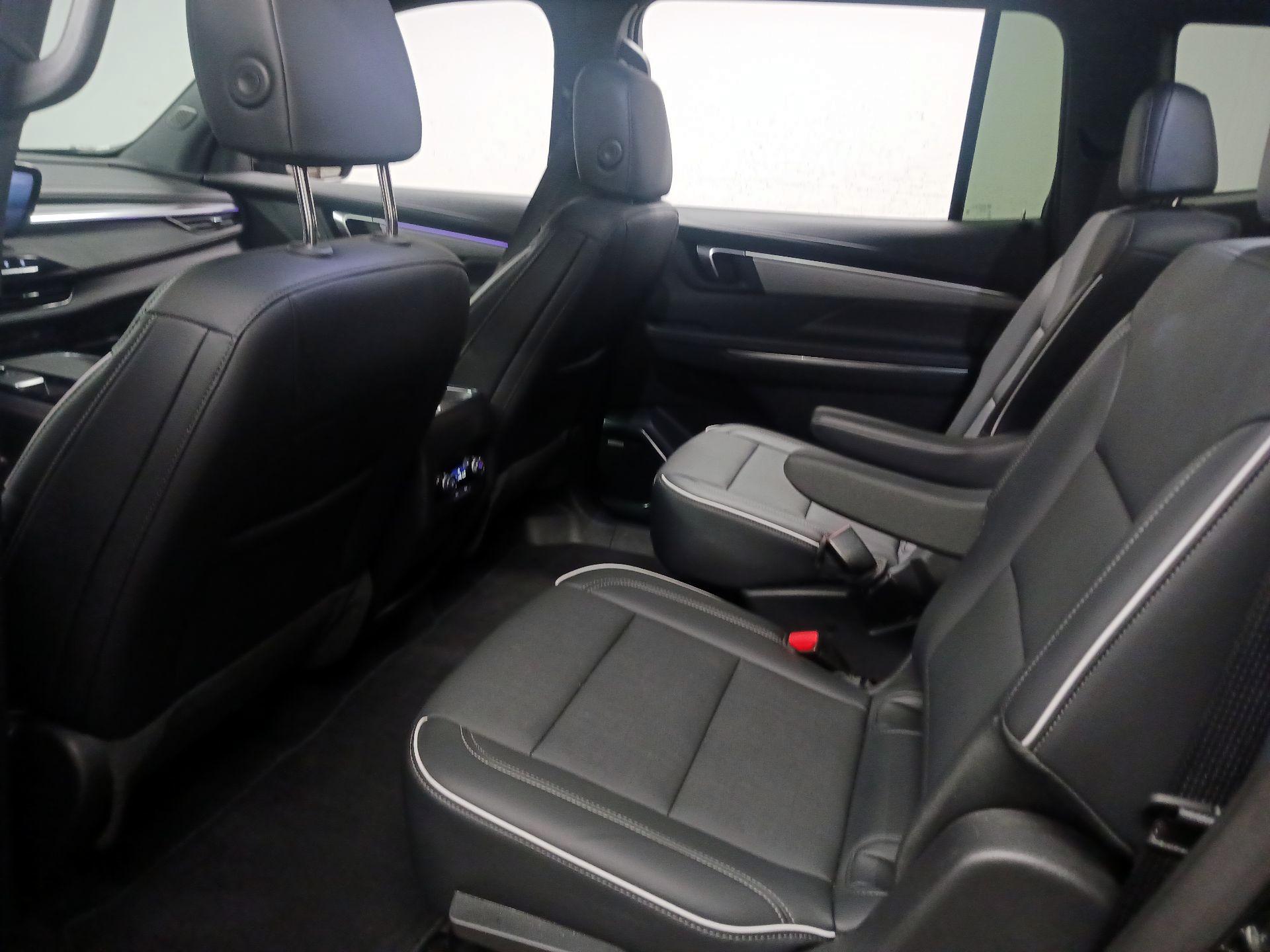 Thumbnail: 2025 Buick Enclave - 15