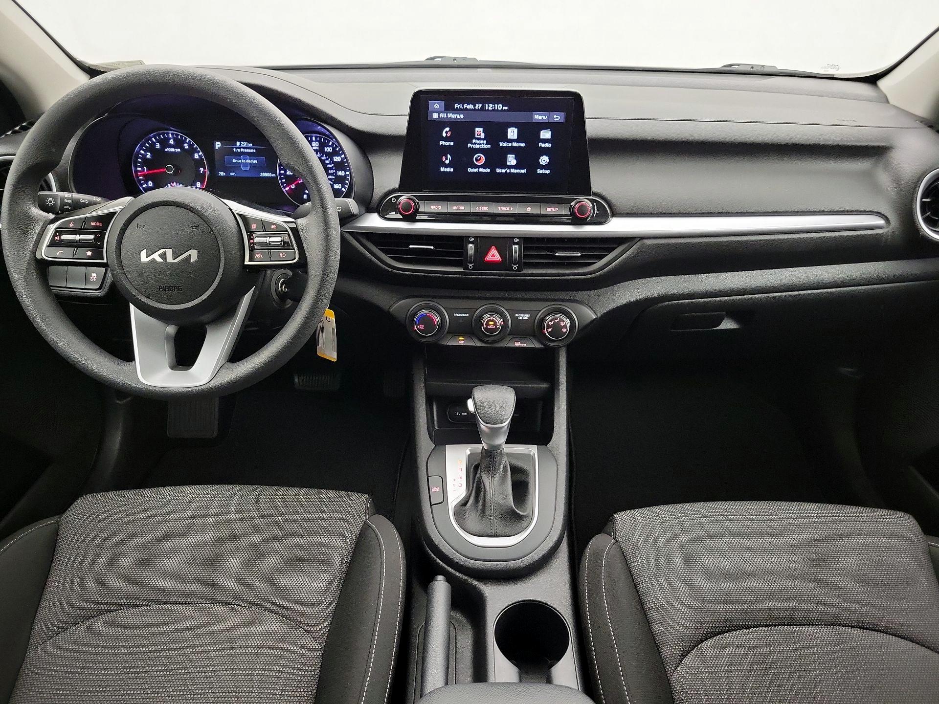 Thumbnail: 2023 Kia Forte - 9