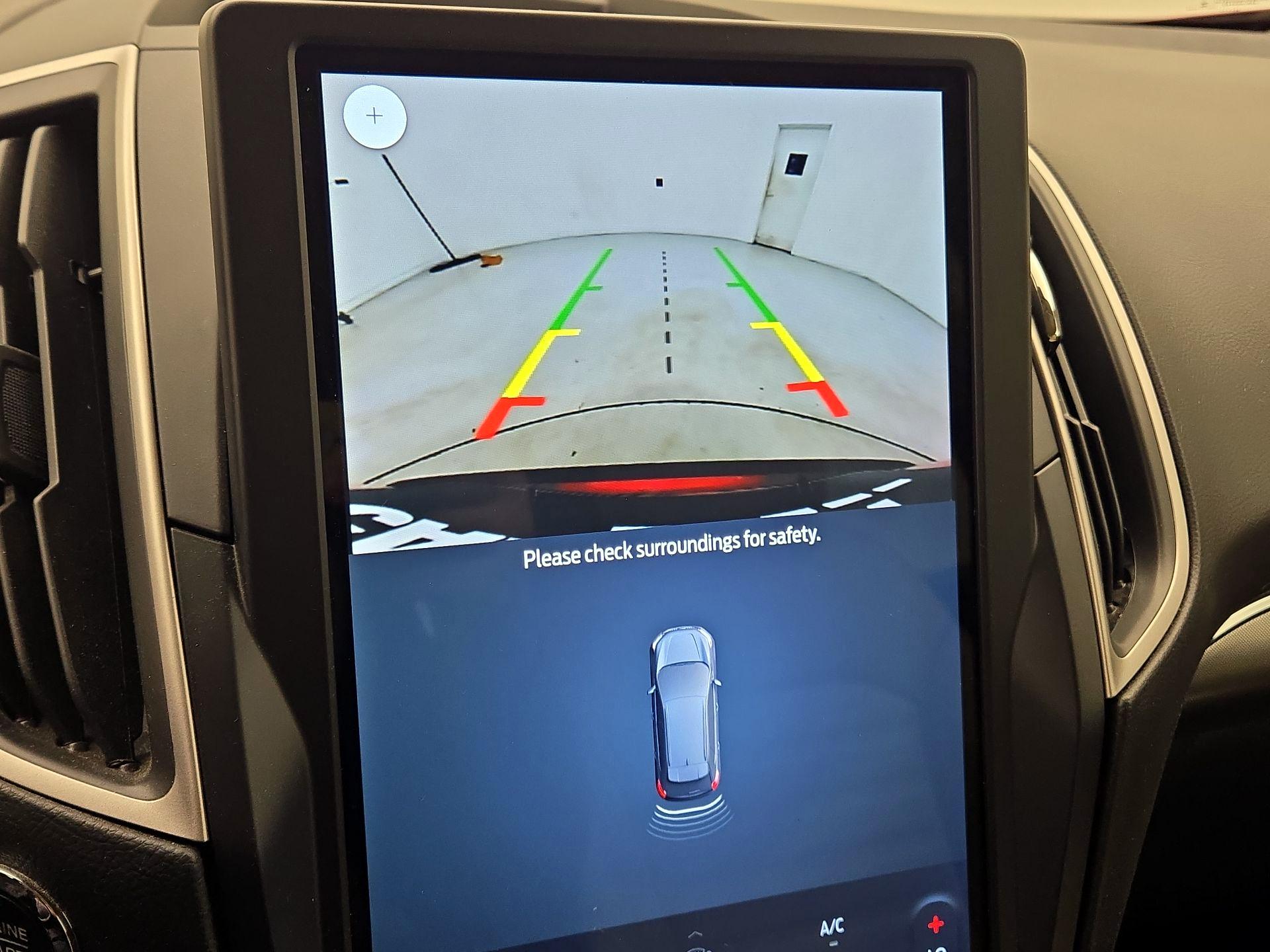 Thumbnail: 2022 Ford Edge - 14