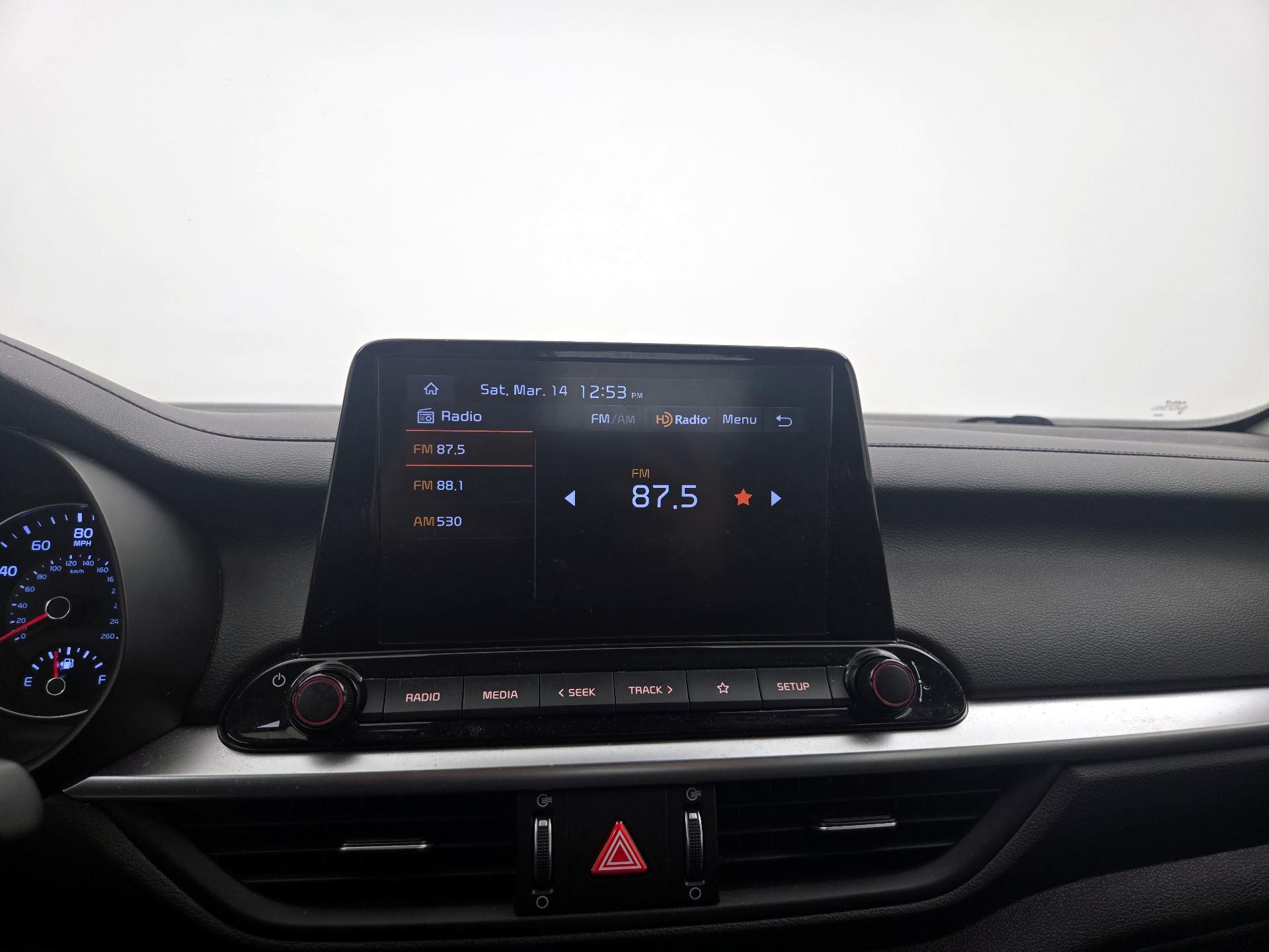 Thumbnail: 2023 Kia Forte - 15