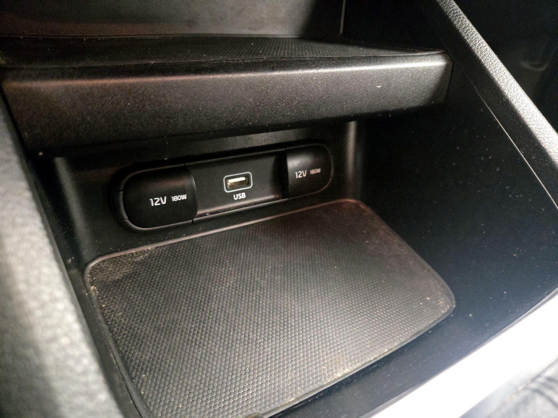 Thumbnail: 2023 Kia Forte - 18