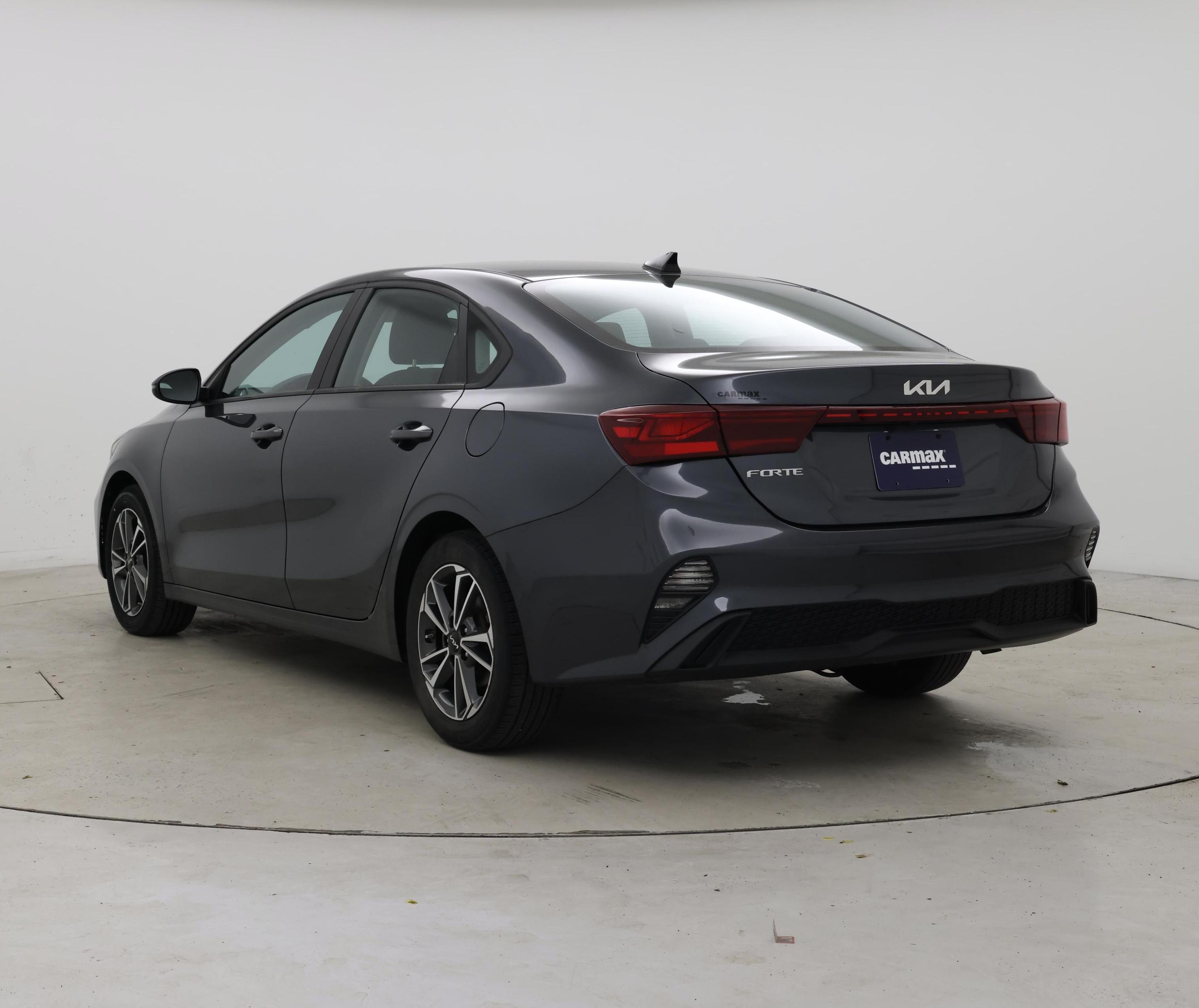 Thumbnail: 2023 Kia Forte - 2