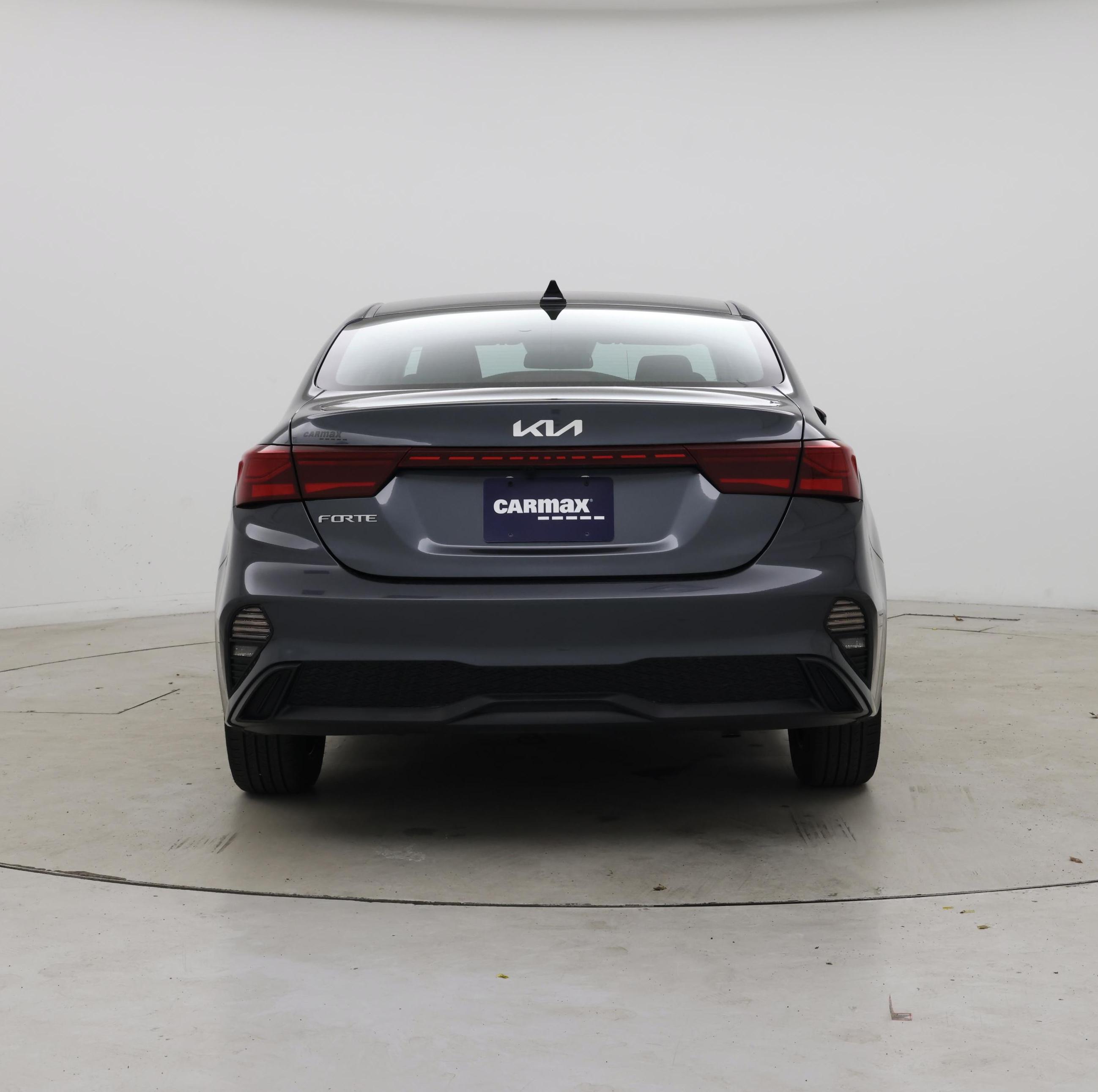 Thumbnail: 2023 Kia Forte - 6