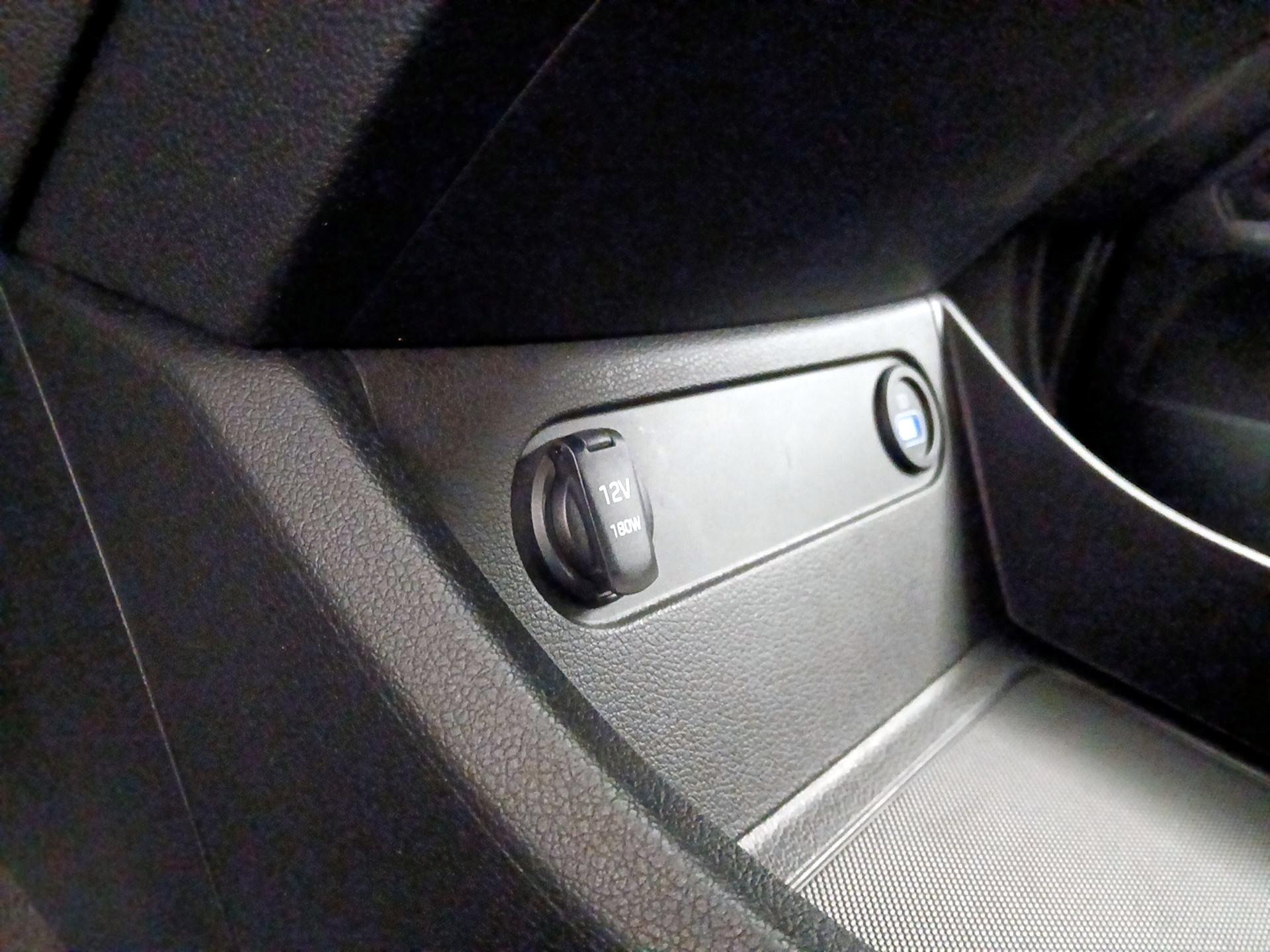 Thumbnail: 2023 Hyundai Santa Fe - 19