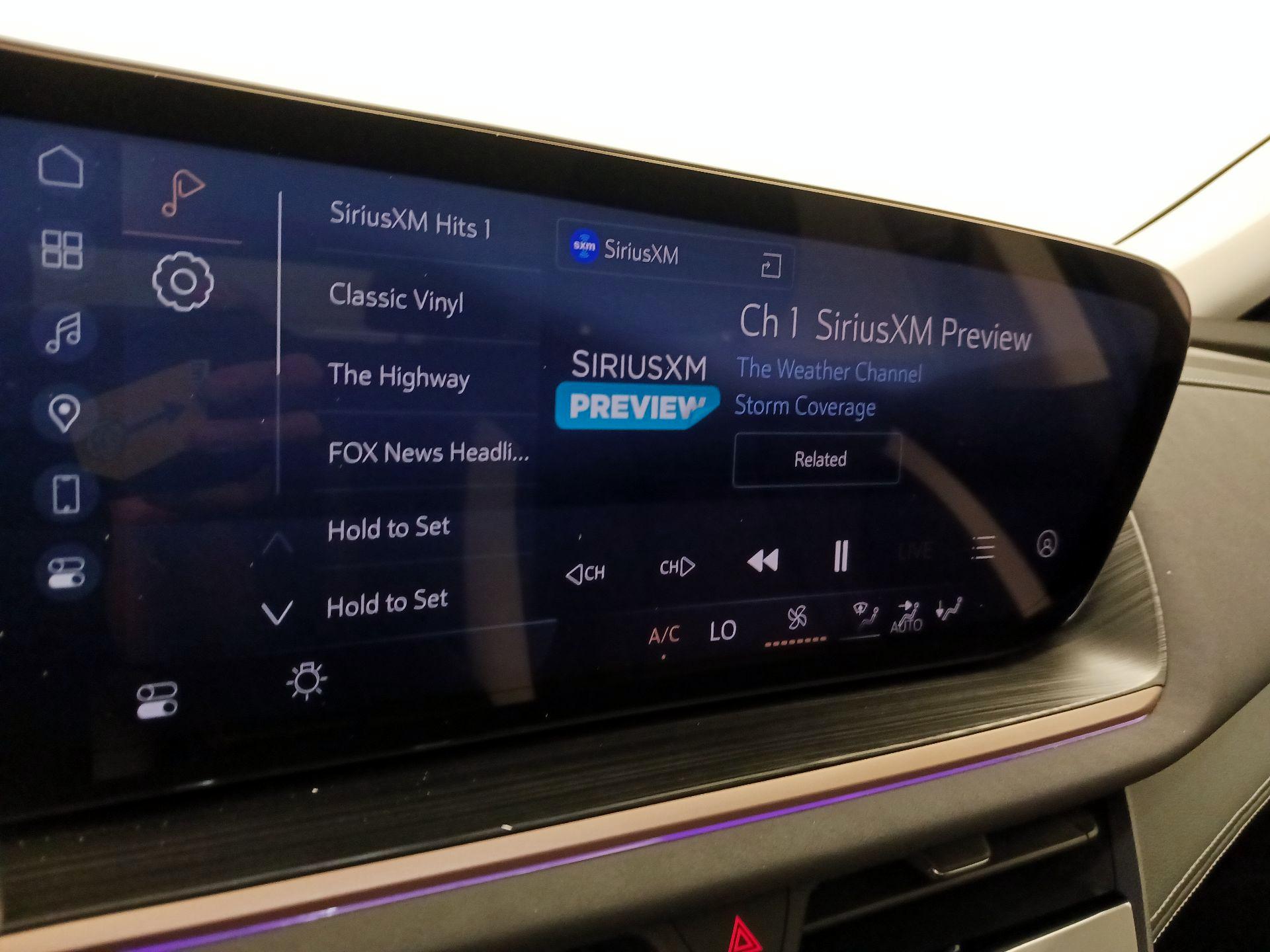 Thumbnail: 2025 Buick Envision - 16