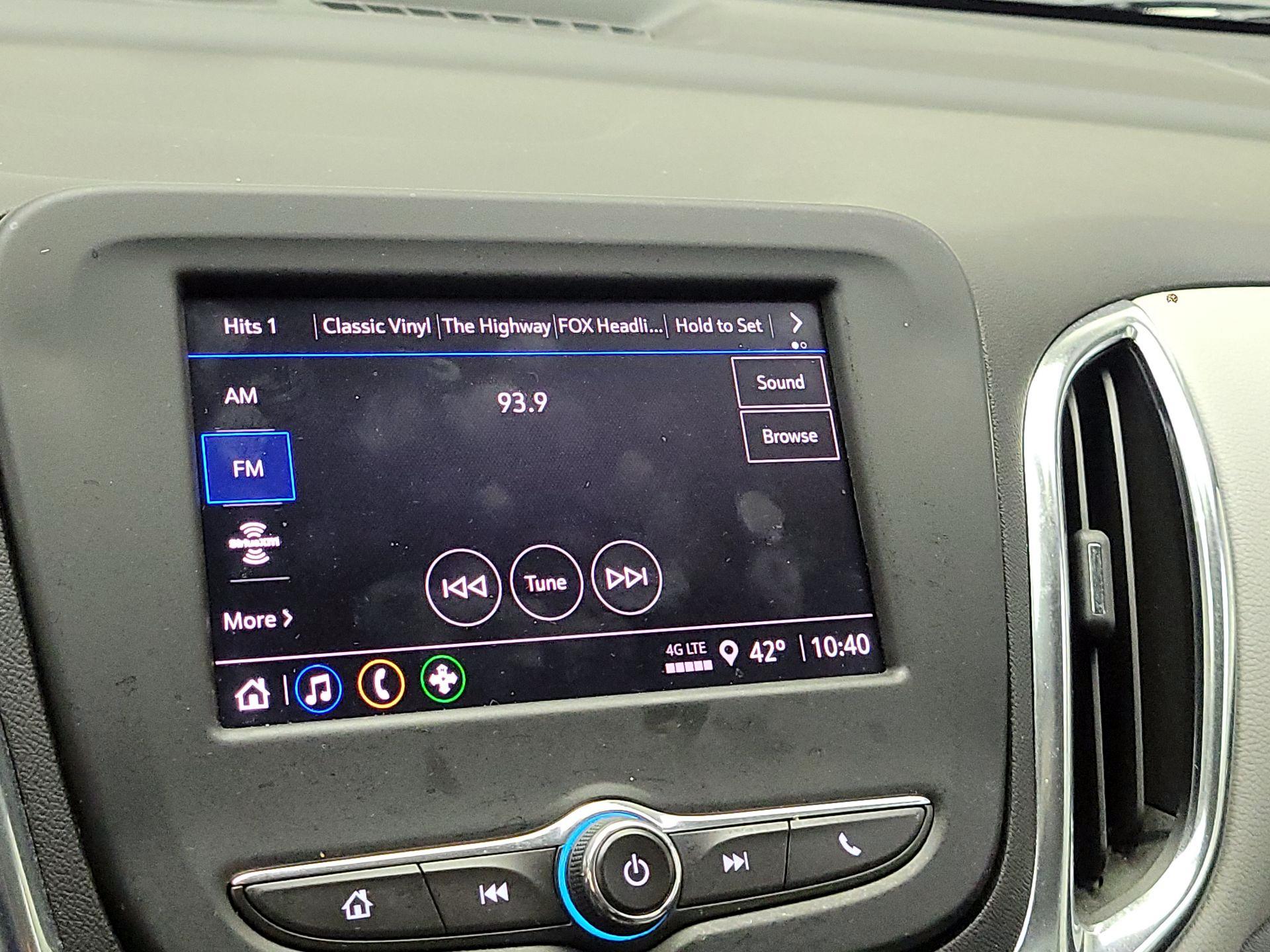 Thumbnail: 2023 Chevrolet Equinox - 15