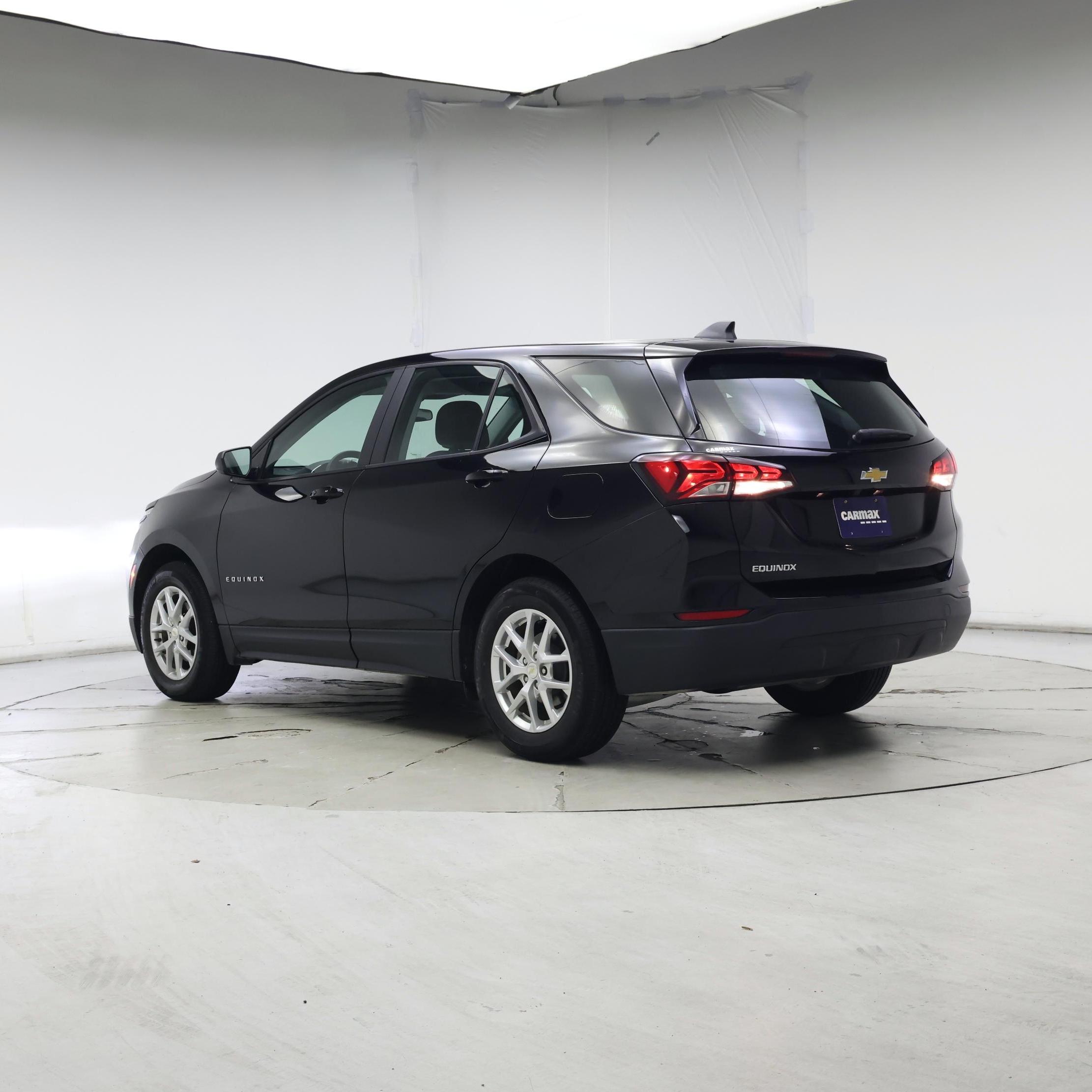 Thumbnail: 2023 Chevrolet Equinox - 2