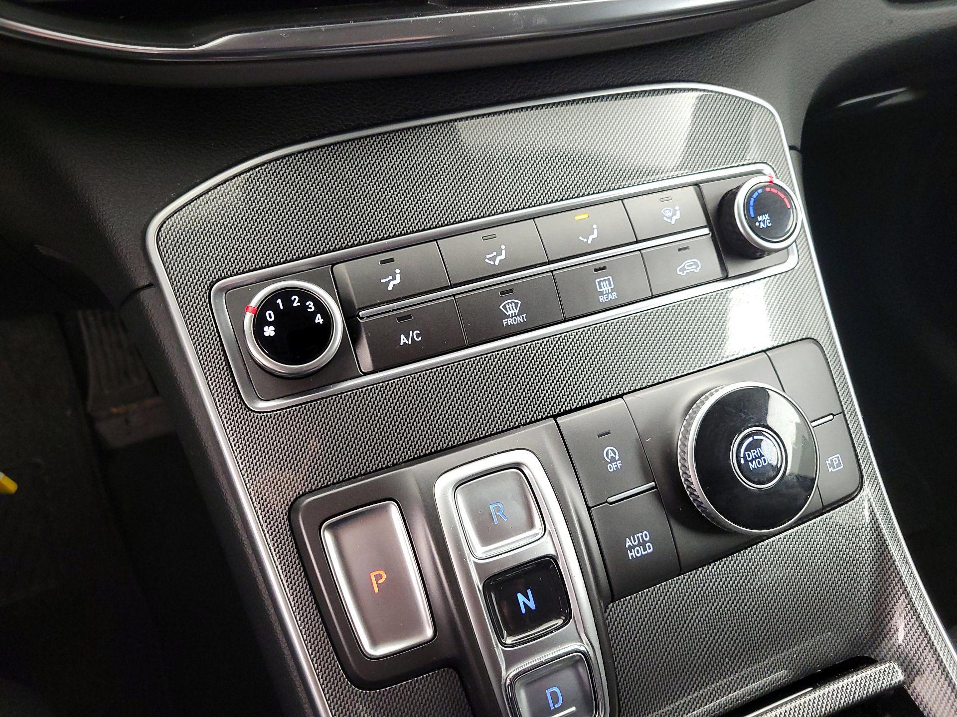 Thumbnail: 2023 Hyundai Santa Fe - 17